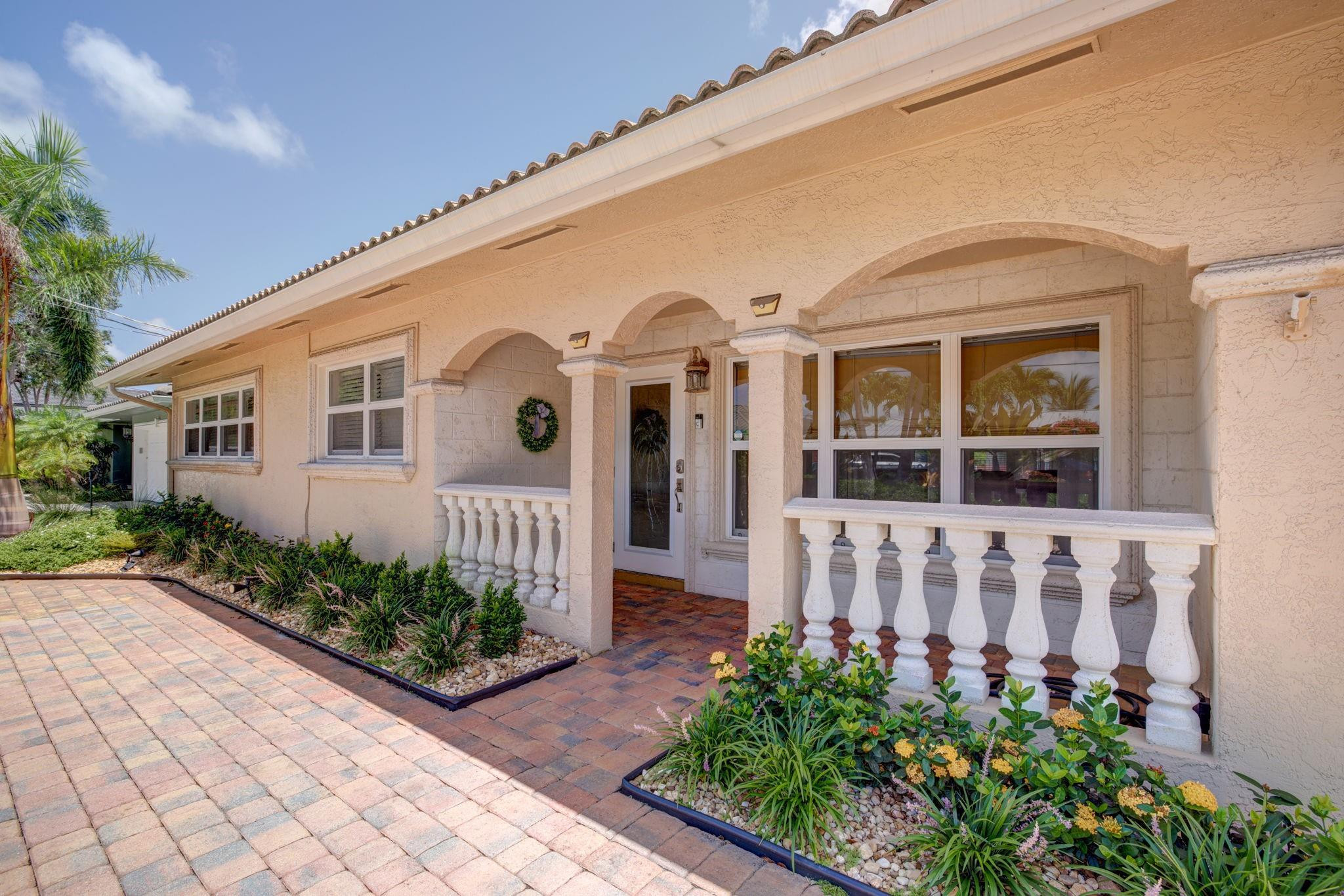 1920 Waters Edge, Pompano Beach FL 33062