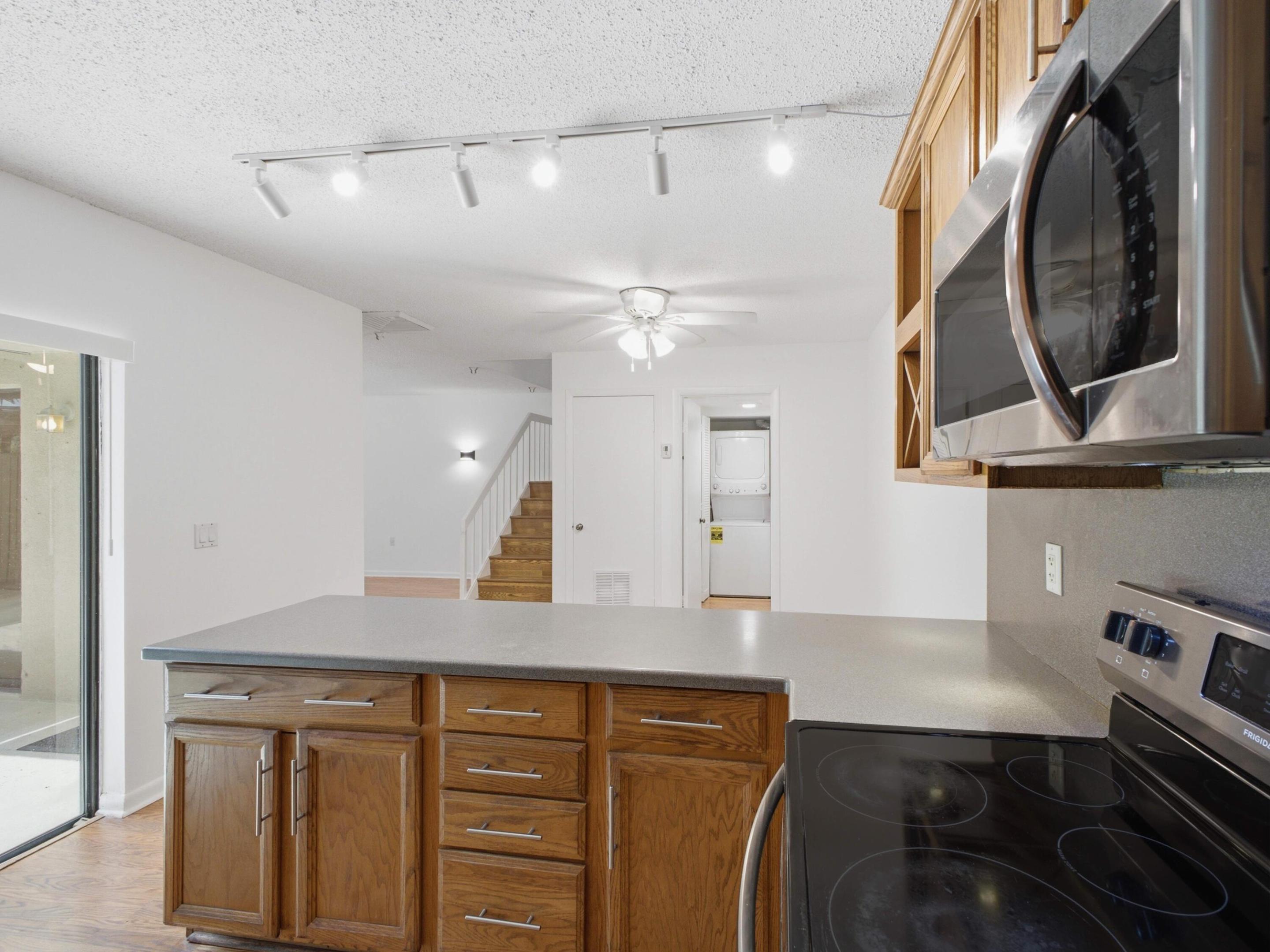 2213 22nd, Palm Beach Gardens FL 33418