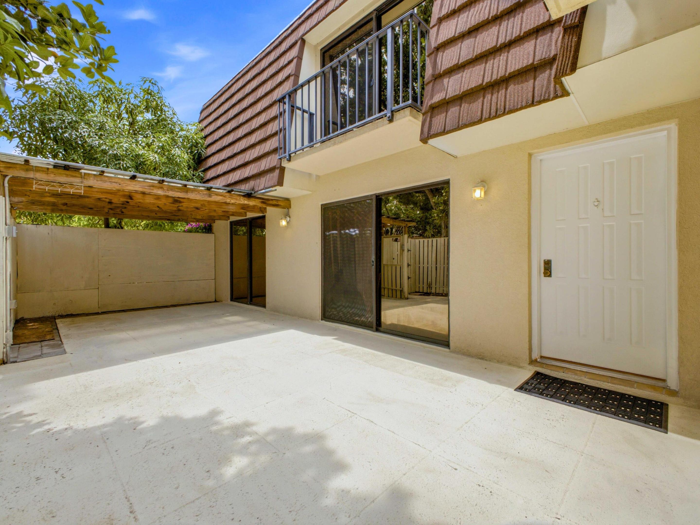 2213 22nd, Palm Beach Gardens FL 33418