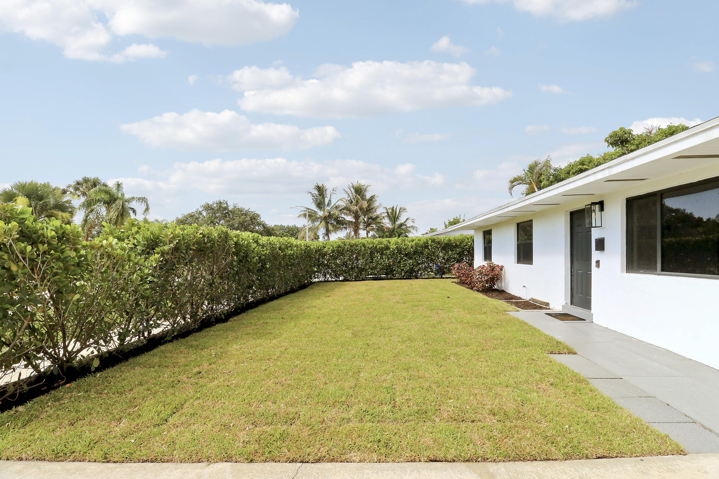 816 Juniper, North Palm Beach FL 33408