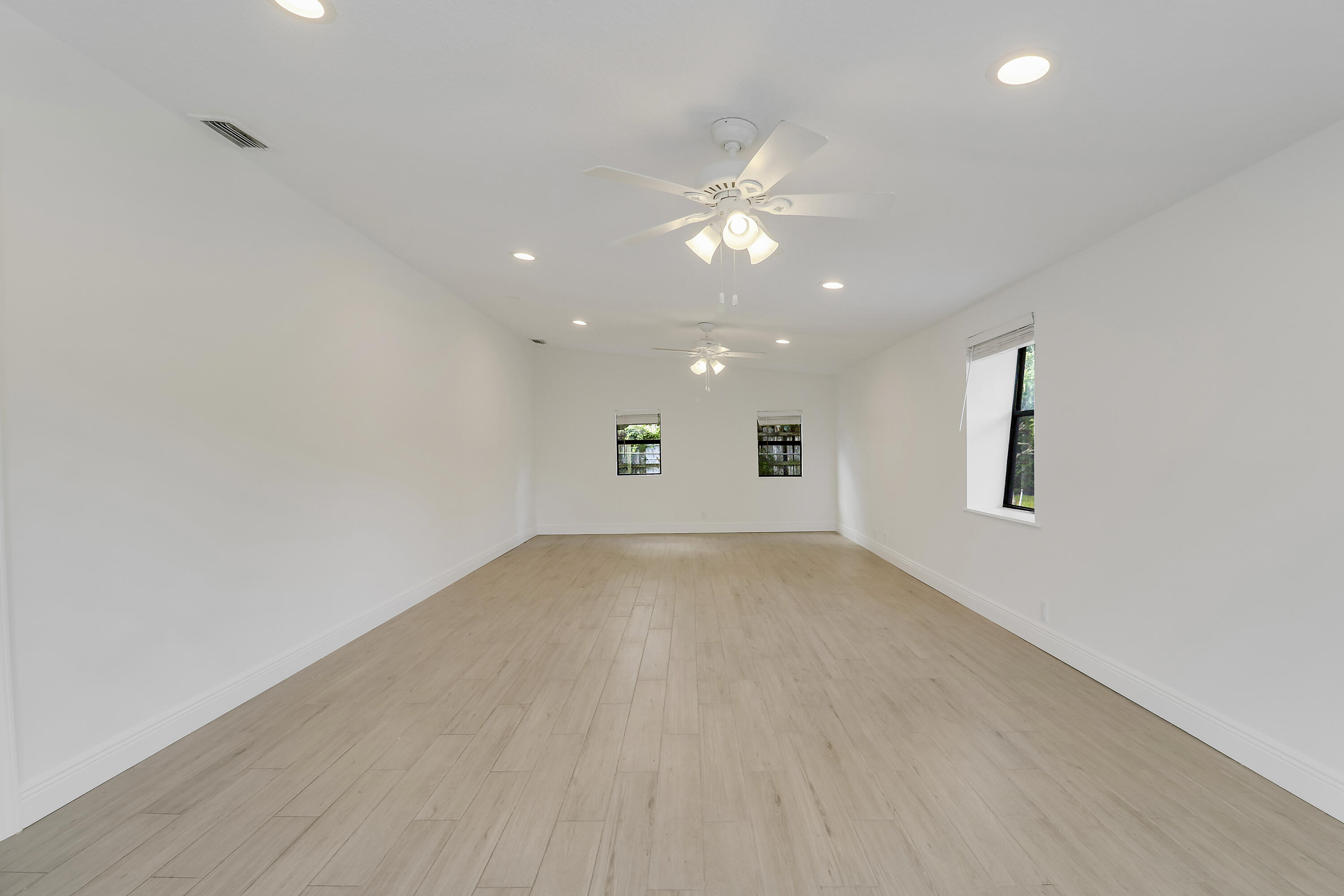 816 Juniper, North Palm Beach FL 33408