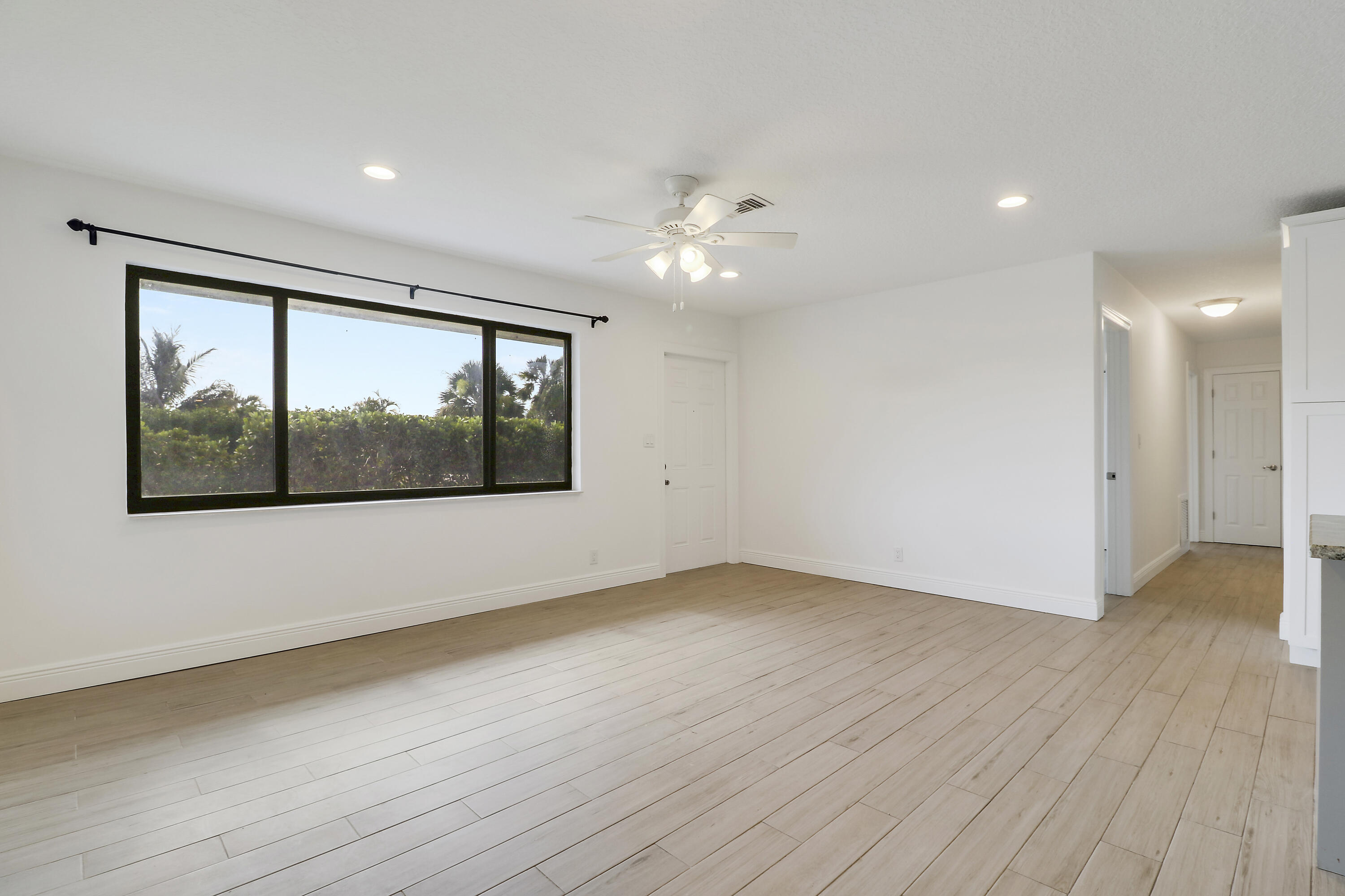 816 Juniper, North Palm Beach FL 33408