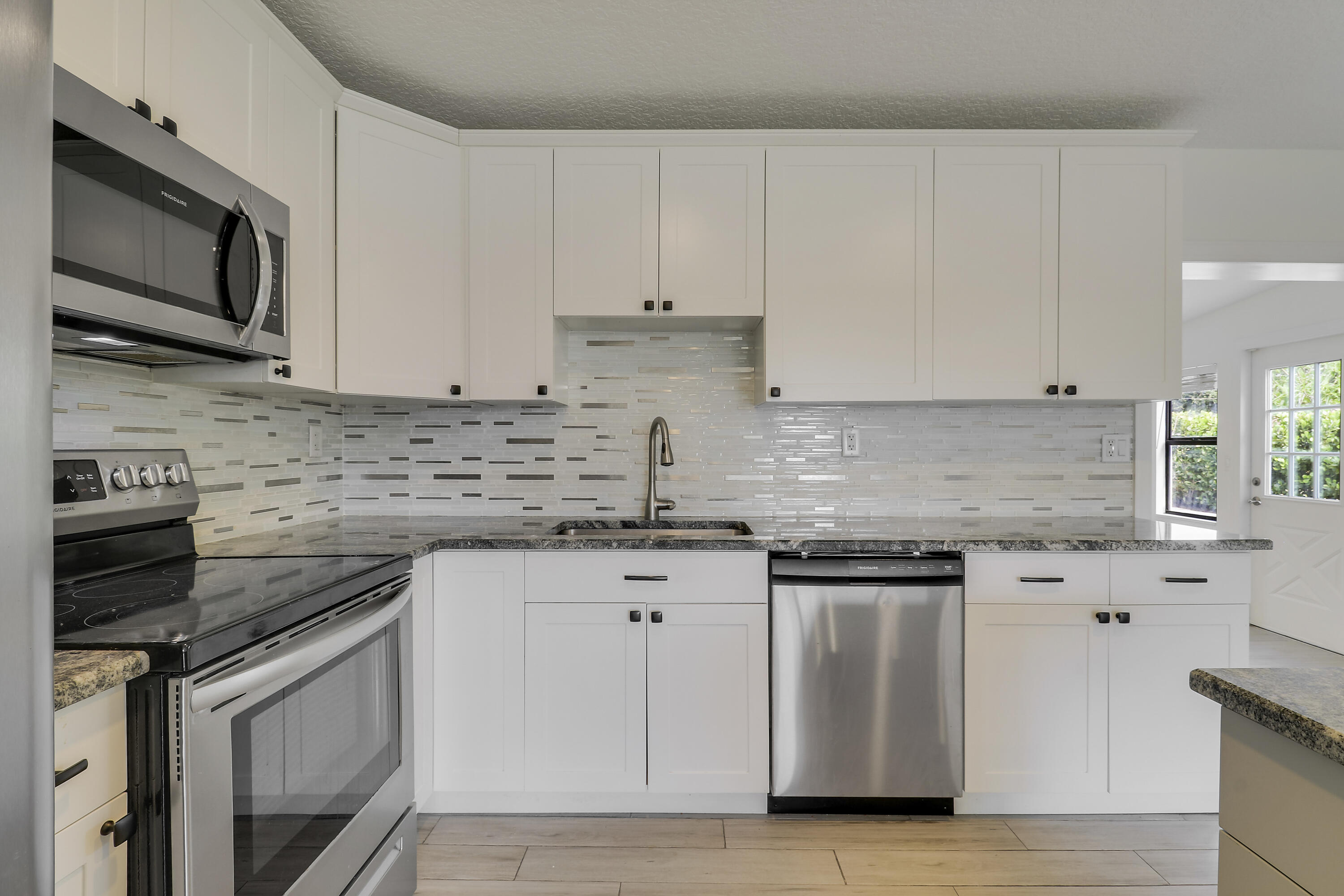 816 Juniper, North Palm Beach FL 33408