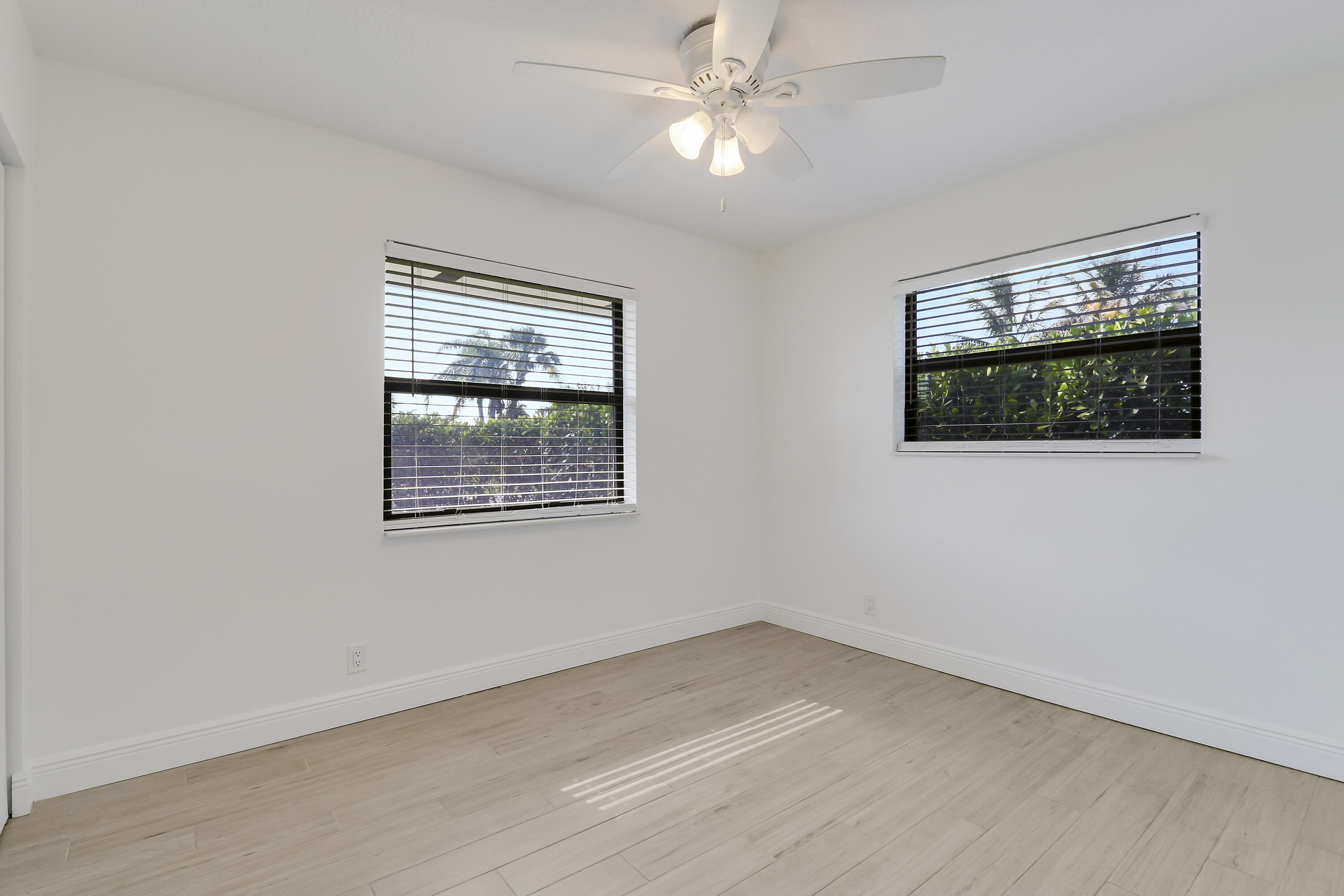 816 Juniper, North Palm Beach FL 33408