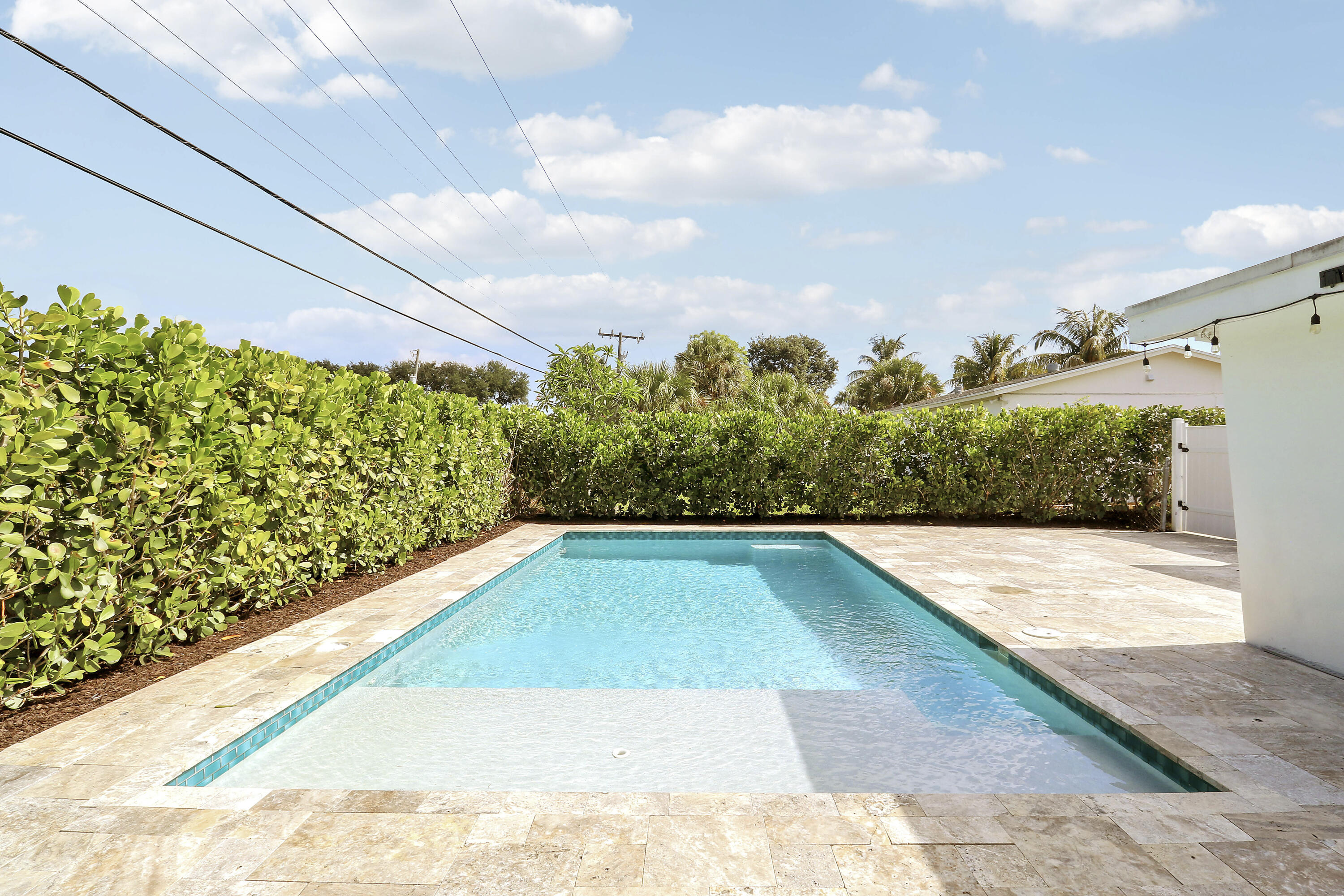 816 Juniper, North Palm Beach FL 33408