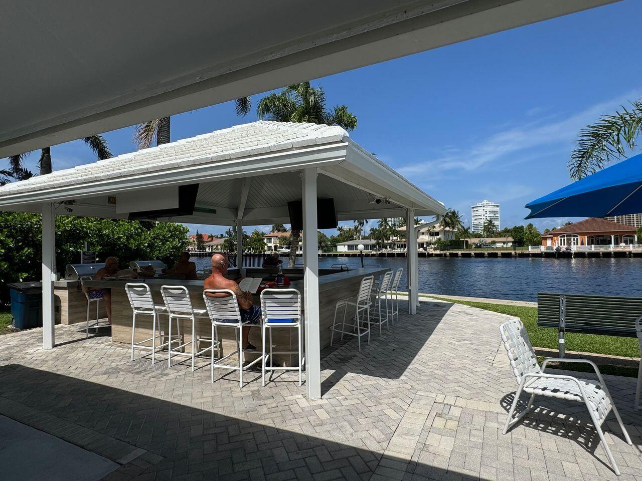 6219 Bay Club #2, Fort Lauderdale FL 33308