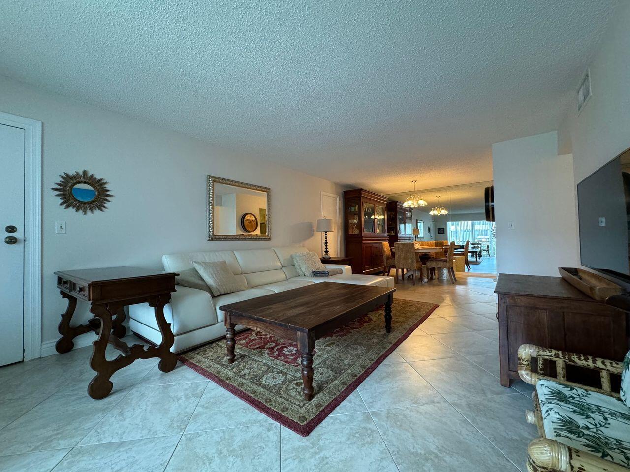 6219 Bay Club #2, Fort Lauderdale FL 33308