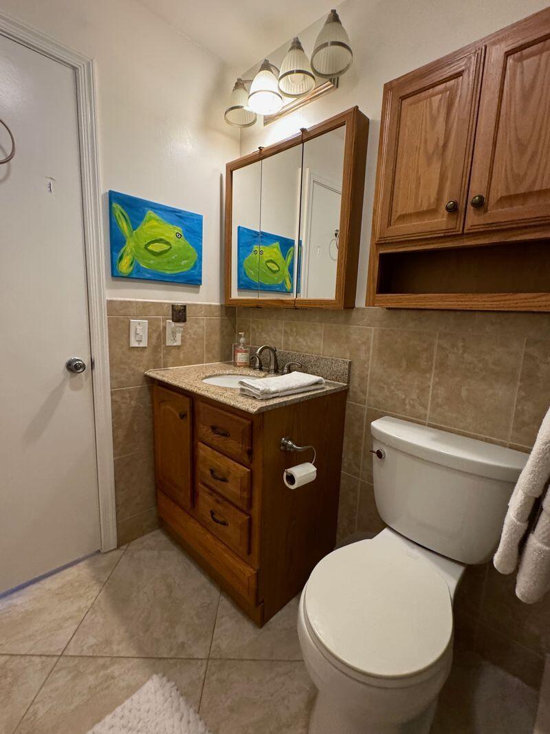 6219 Bay Club #2, Fort Lauderdale FL 33308
