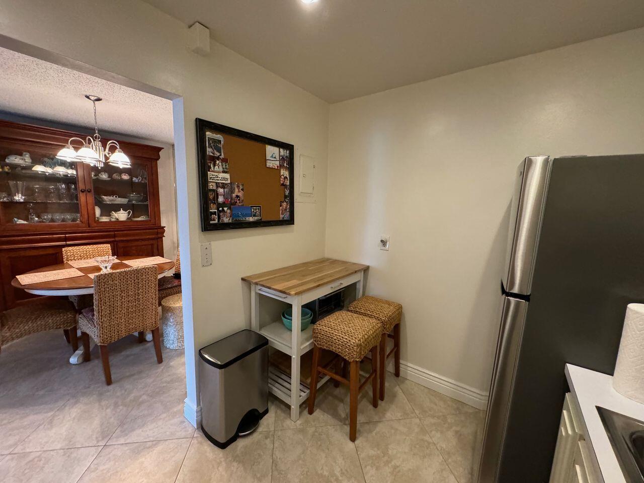 6219 Bay Club #2, Fort Lauderdale FL 33308