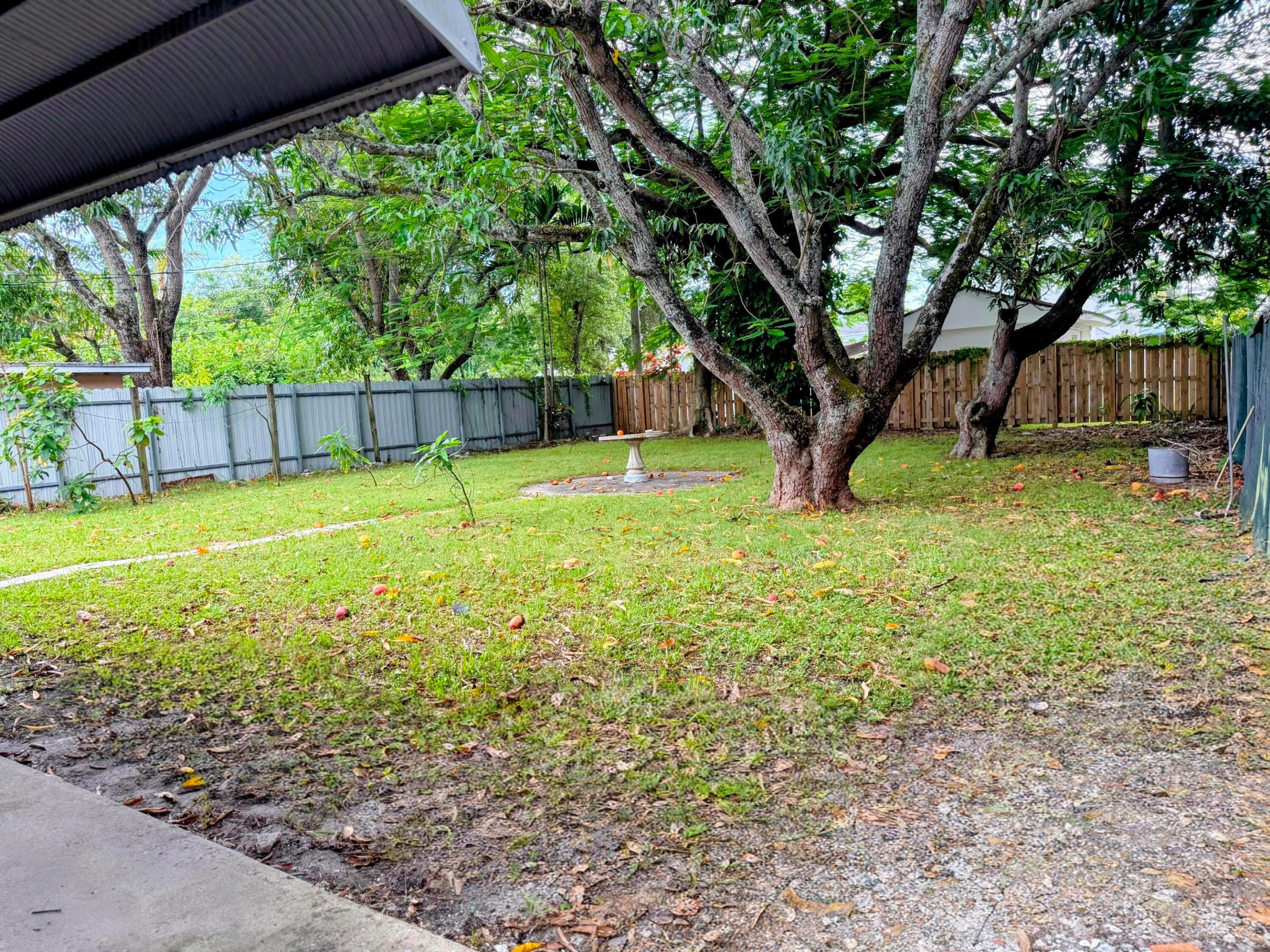 424 NE 72nd, Miami FL 33138