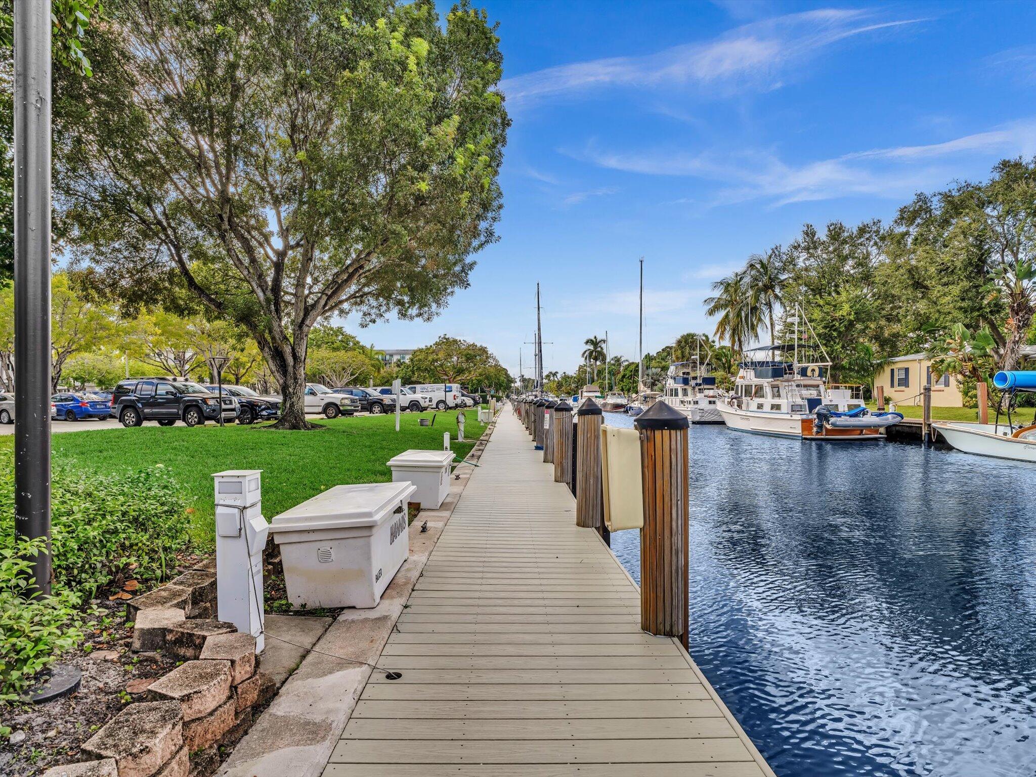 1350 River Reach #111, Fort Lauderdale FL 33315
