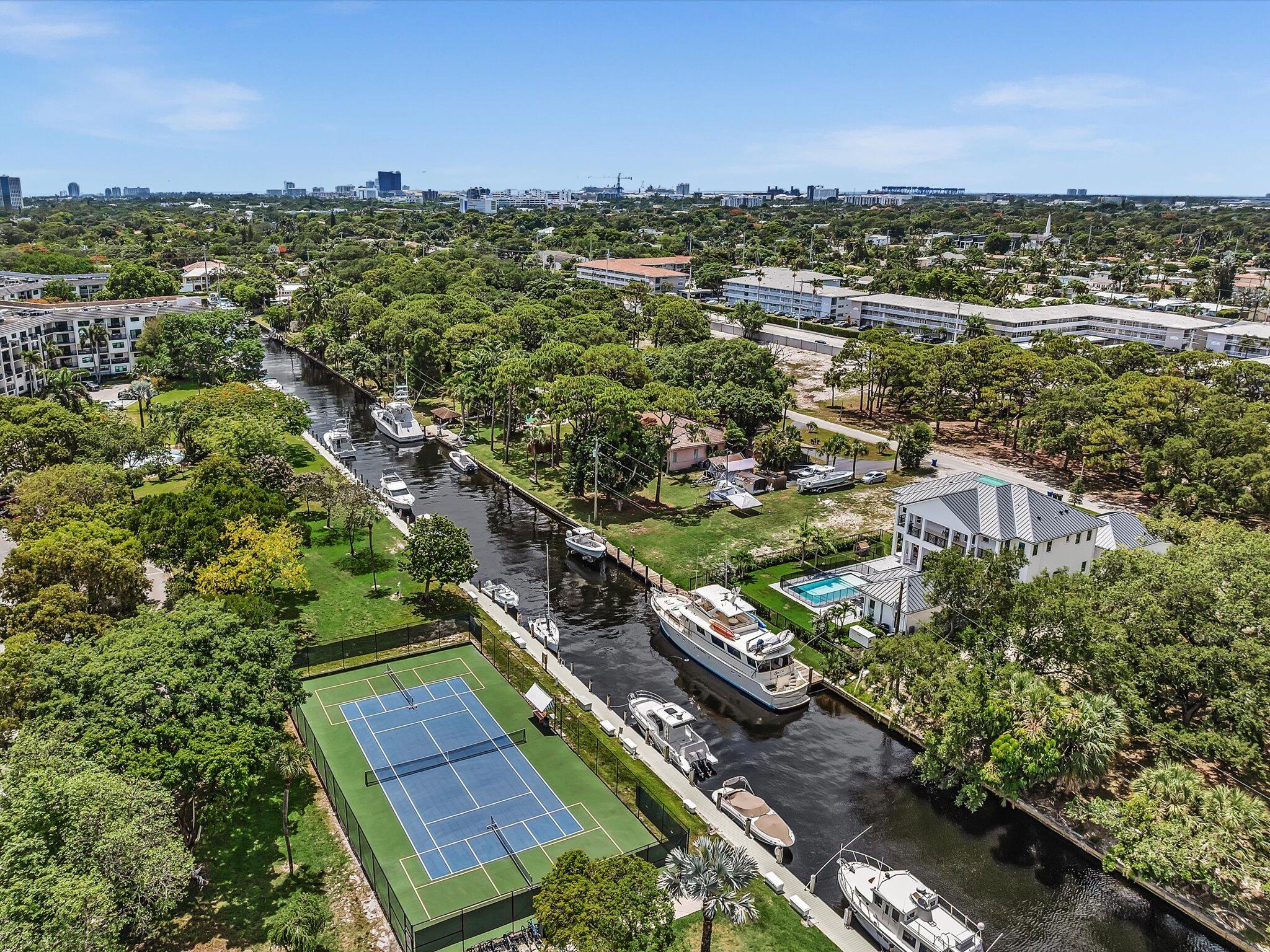 1350 River Reach #111, Fort Lauderdale FL 33315