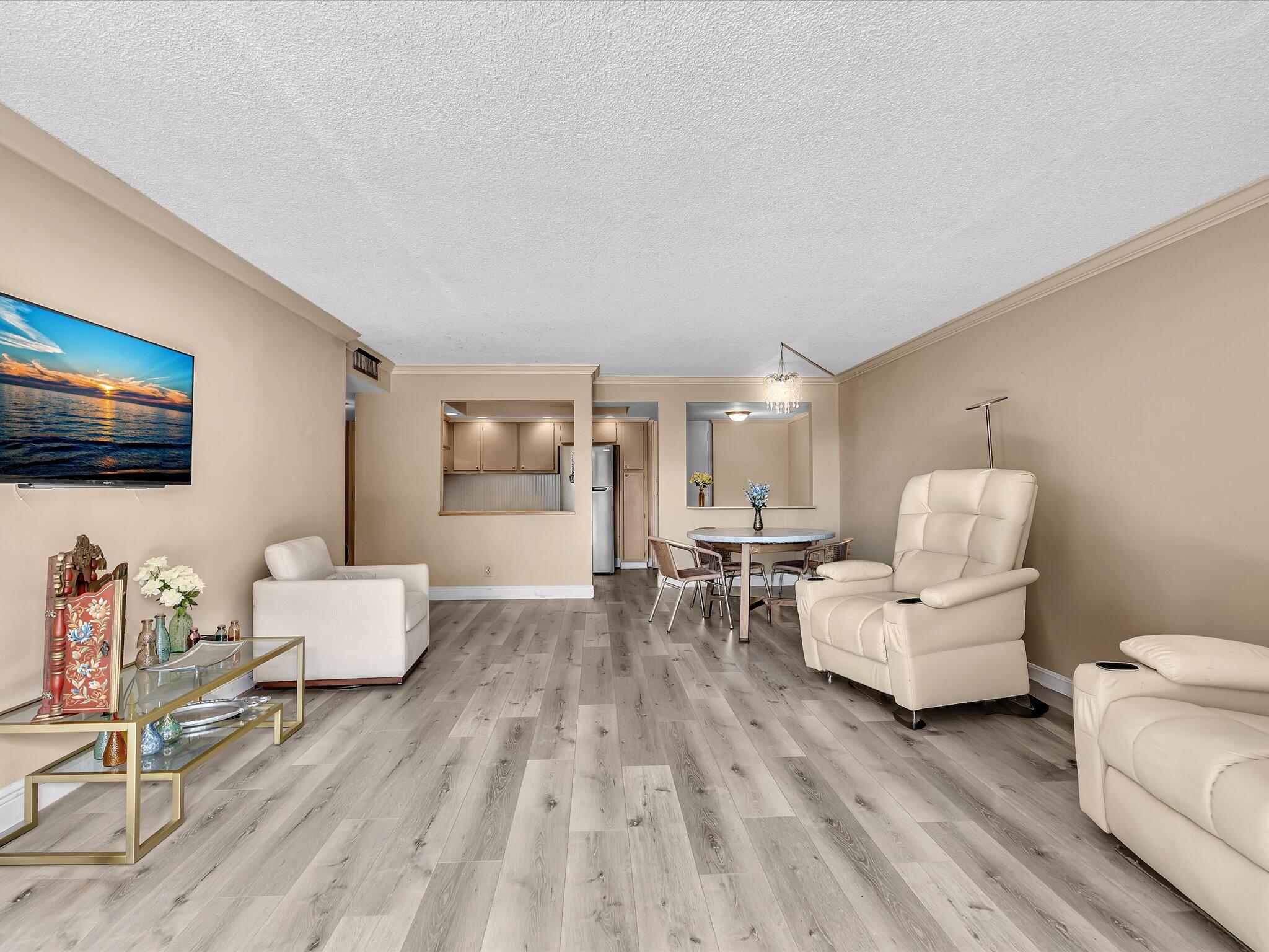 1350 River Reach #111, Fort Lauderdale FL 33315