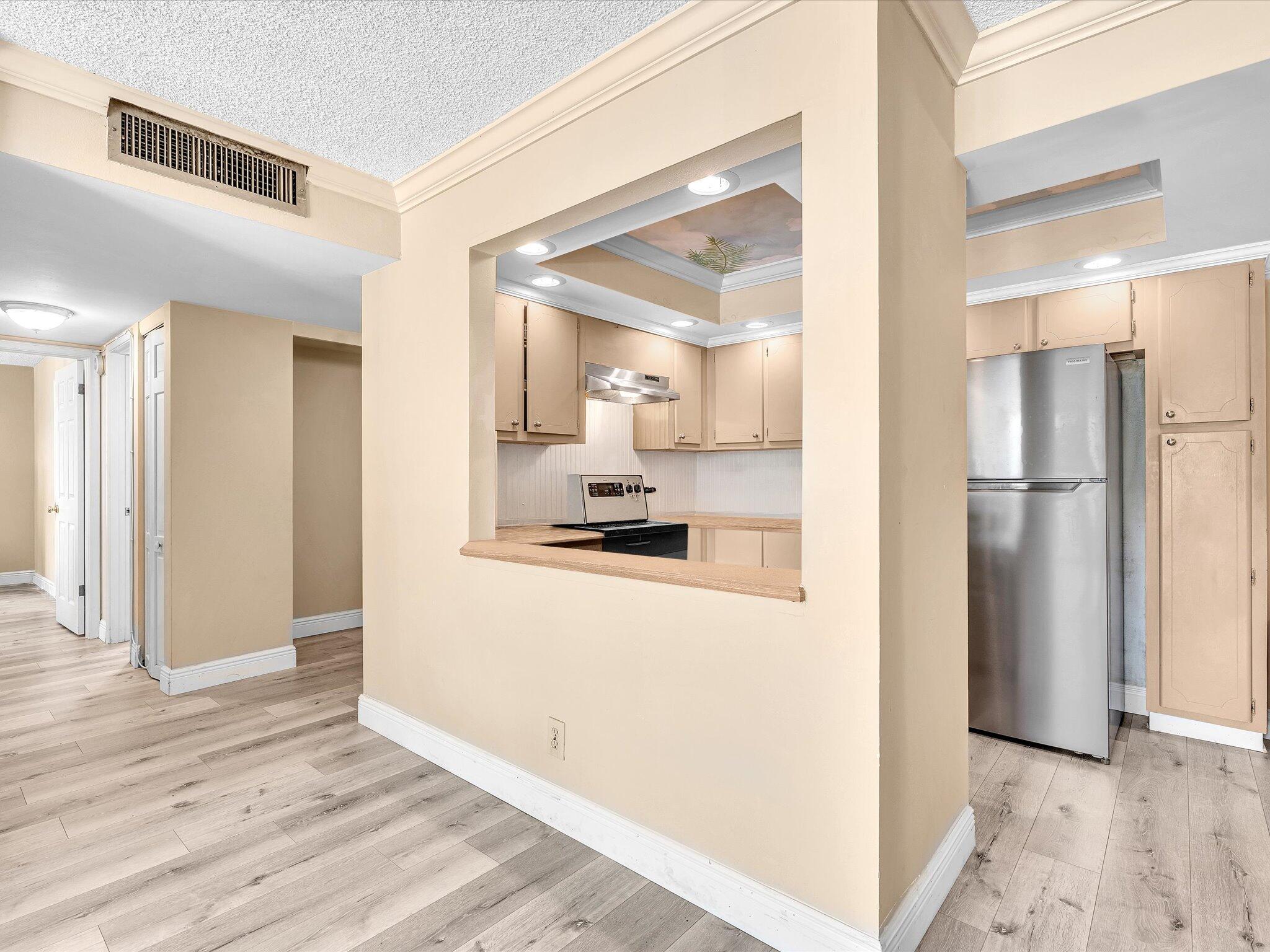 1350 River Reach #111, Fort Lauderdale FL 33315