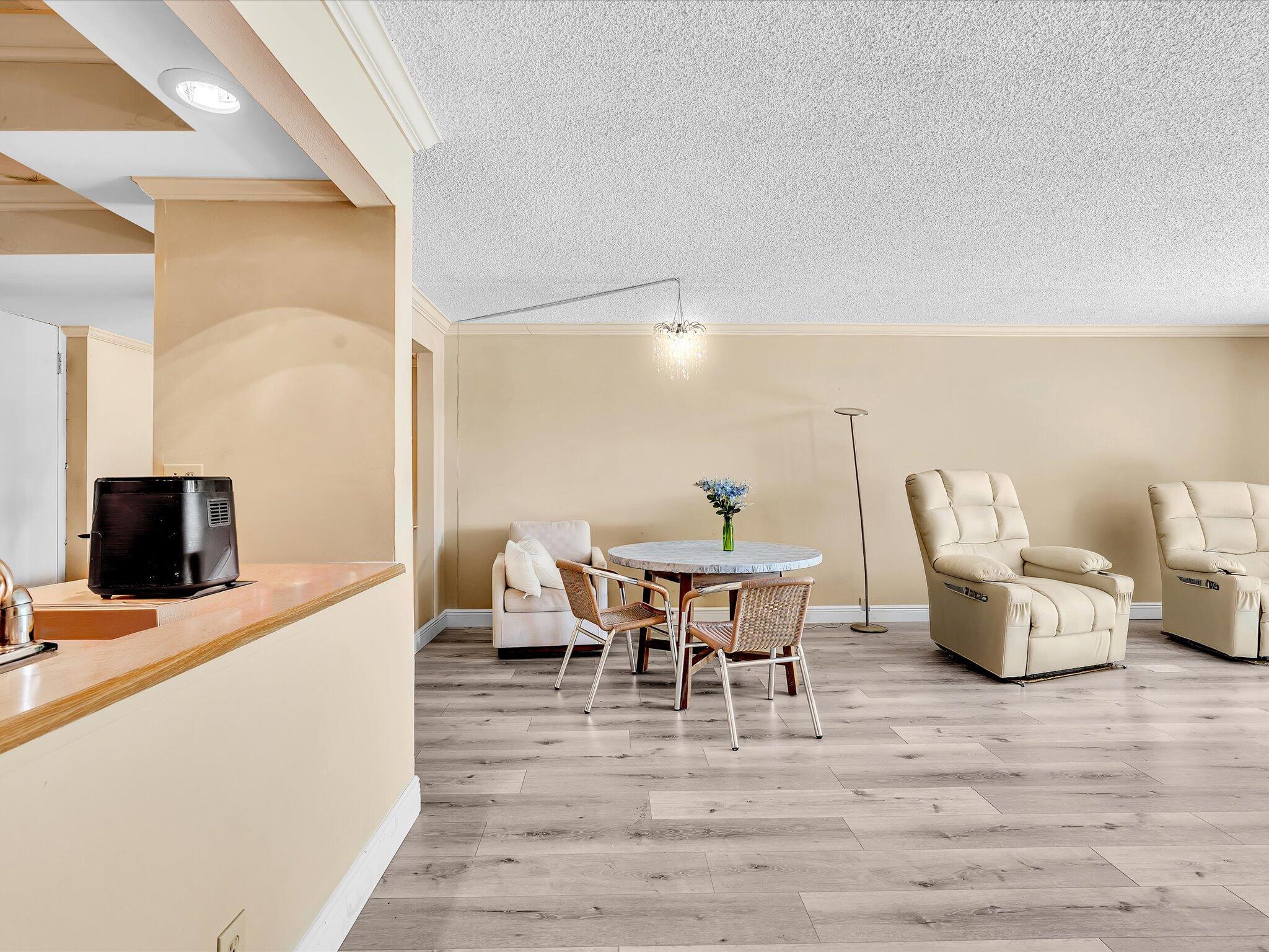 1350 River Reach #111, Fort Lauderdale FL 33315