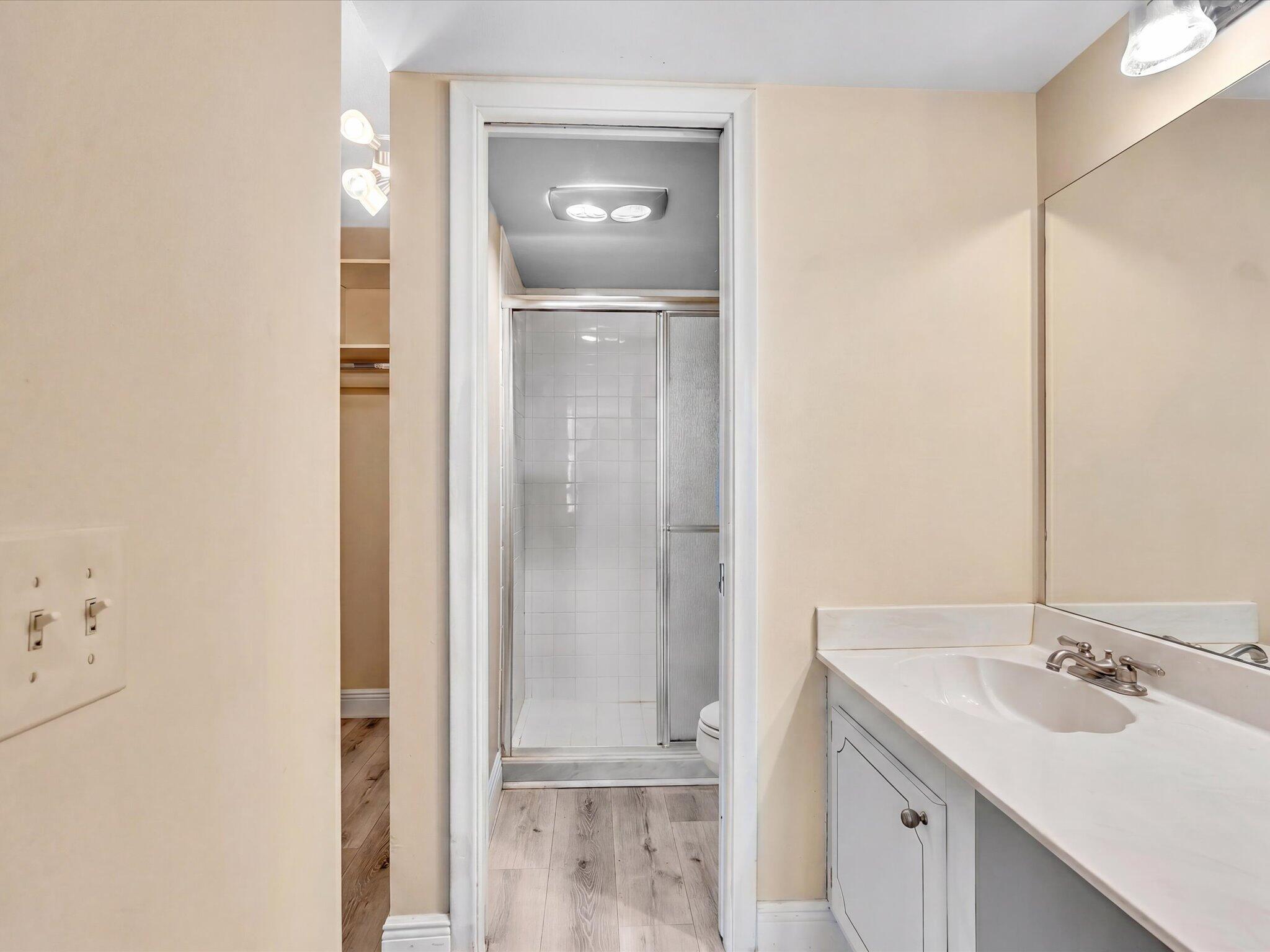 1350 River Reach #111, Fort Lauderdale FL 33315
