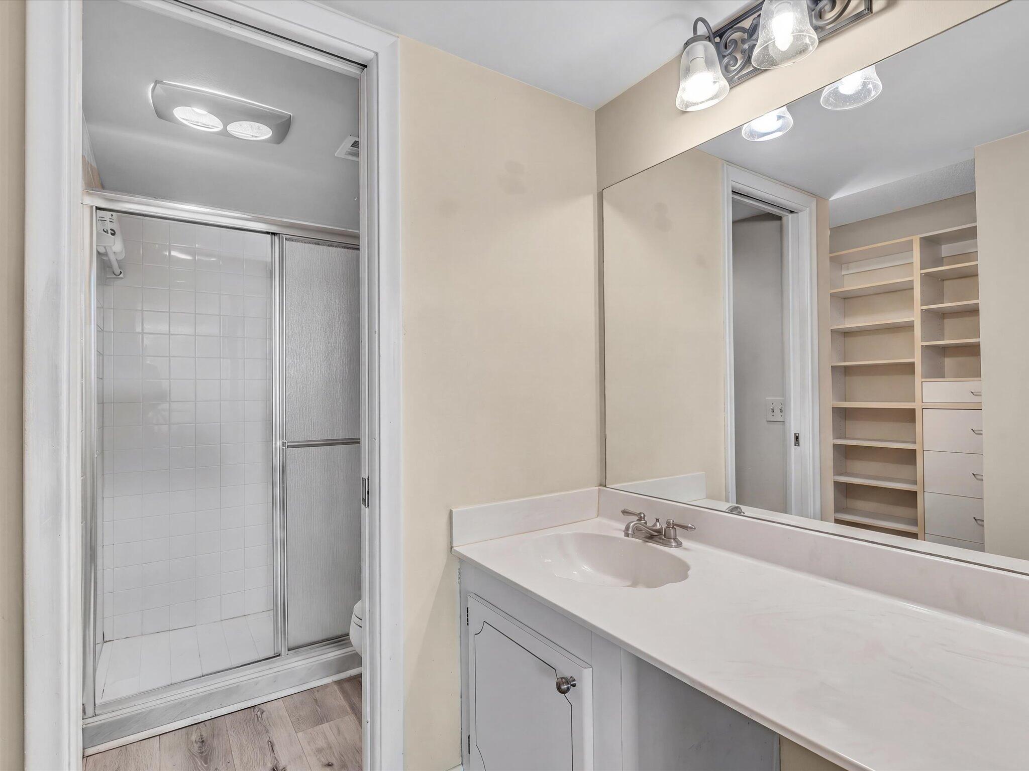 1350 River Reach #111, Fort Lauderdale FL 33315