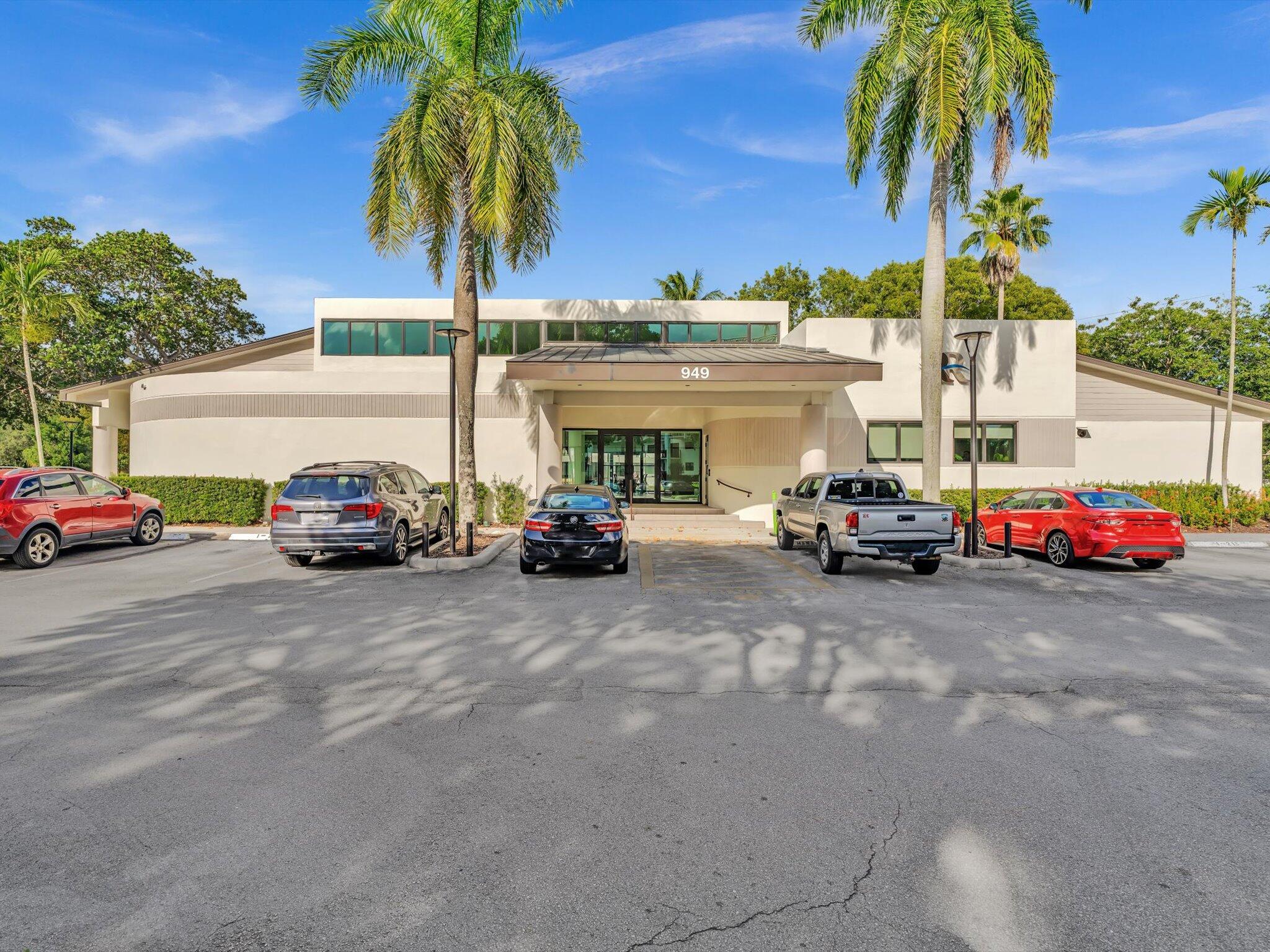 1350 River Reach #111, Fort Lauderdale FL 33315