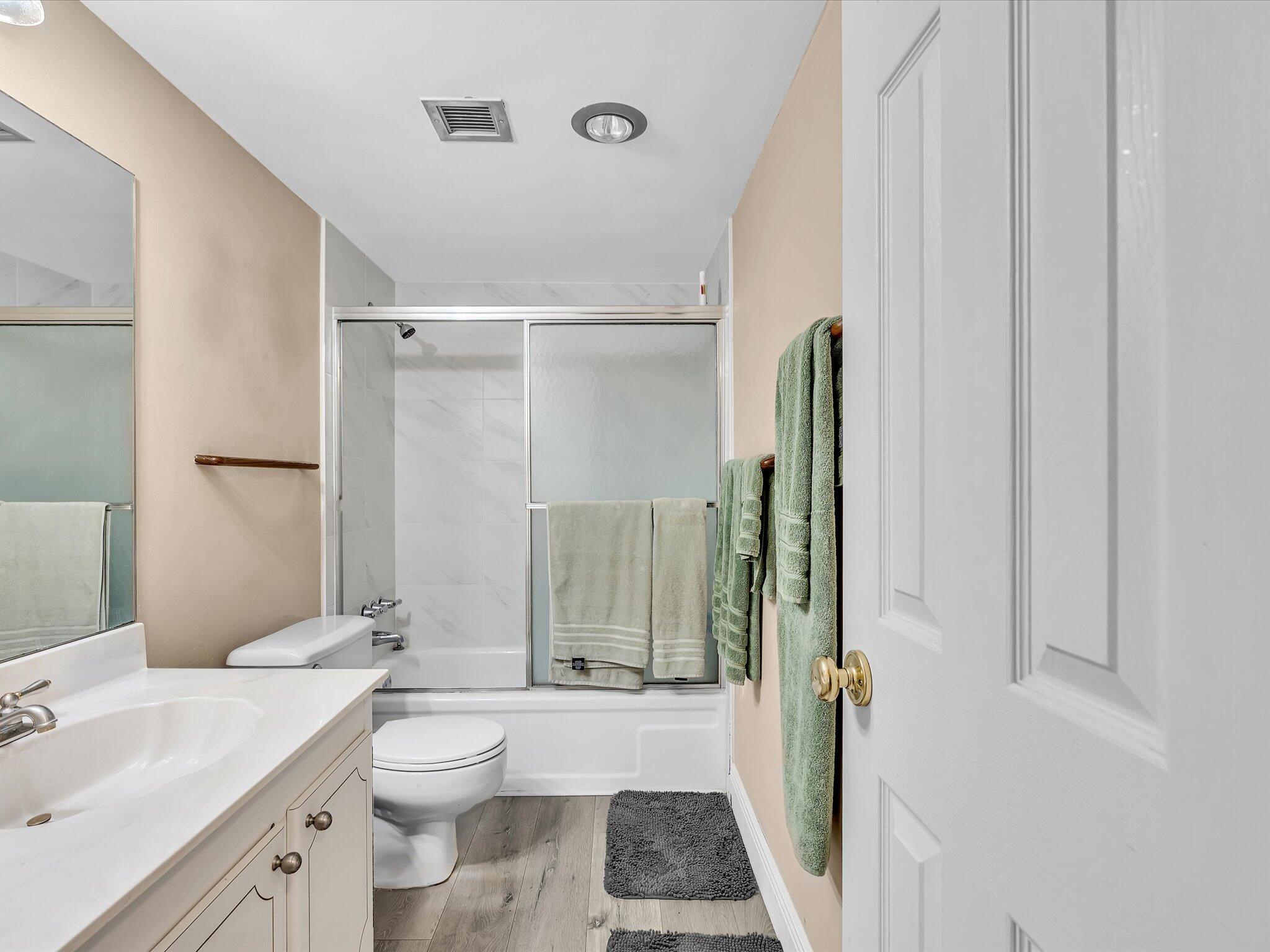 1350 River Reach #111, Fort Lauderdale FL 33315