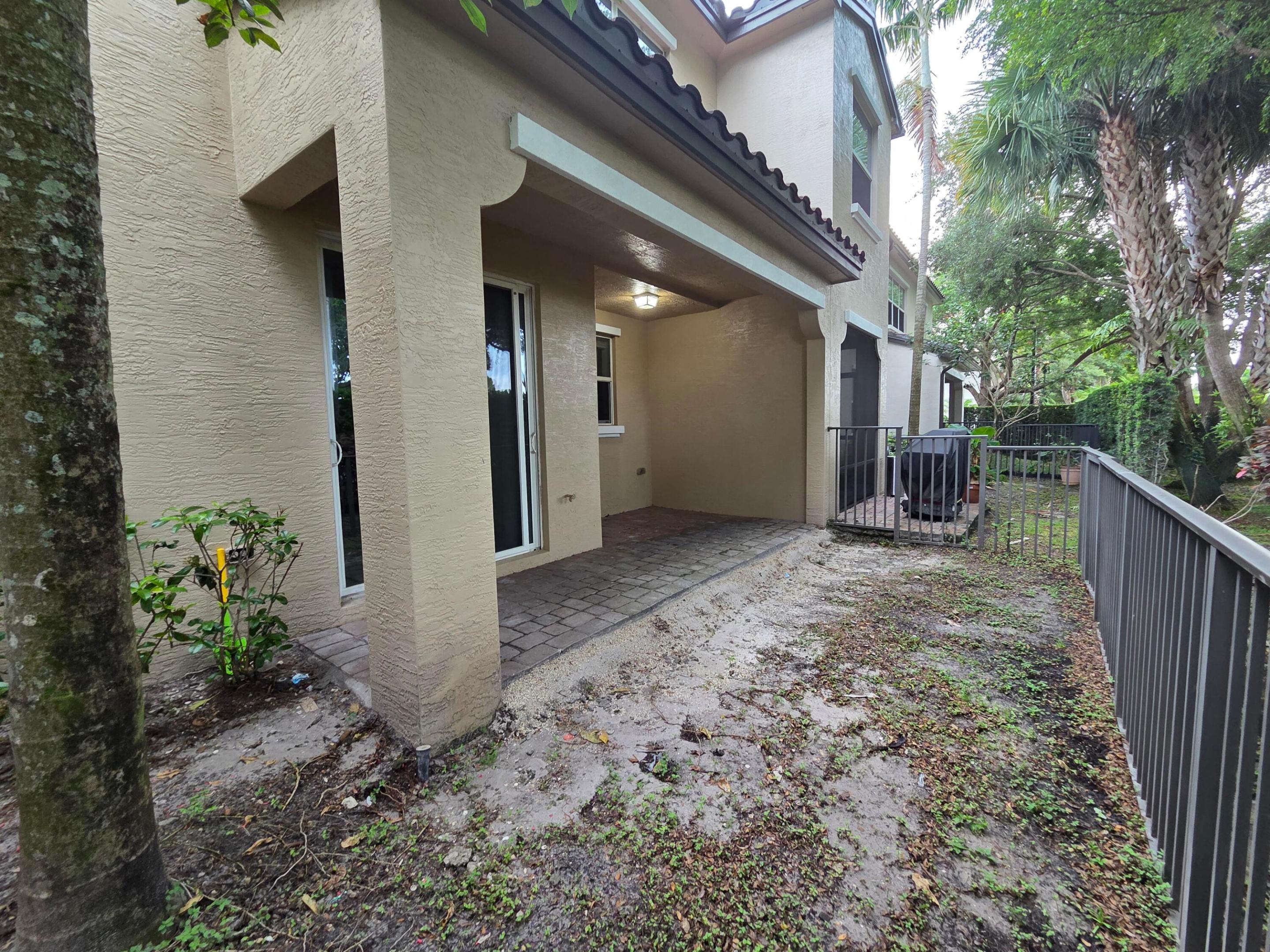 4507 Mediterranean, West Palm Beach FL 33418