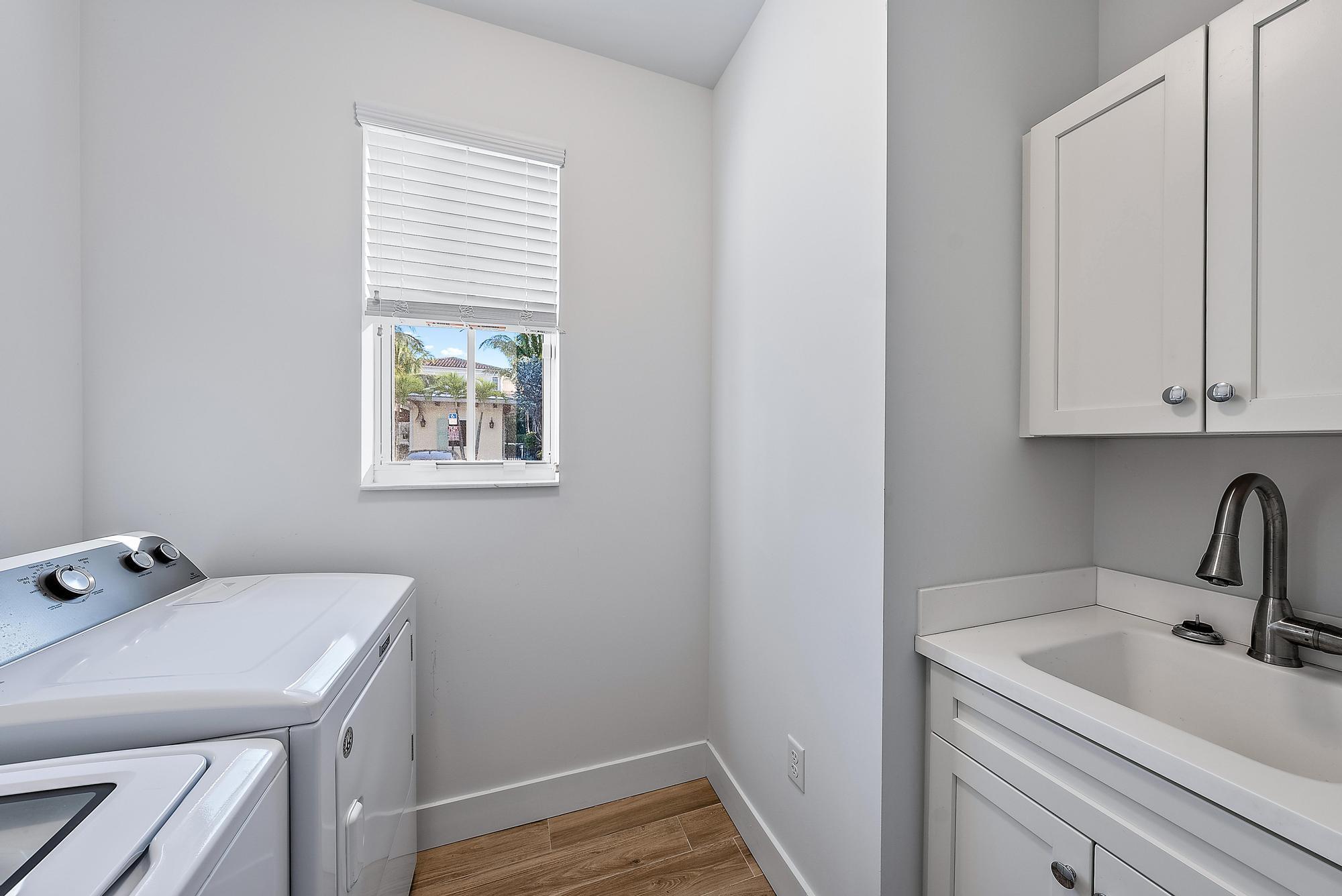 3770 County Line #A1, Tequesta FL 33469