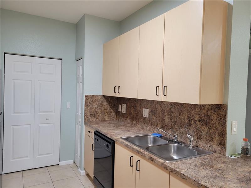 3569 Forest Hill #117, Palm Springs FL 33406