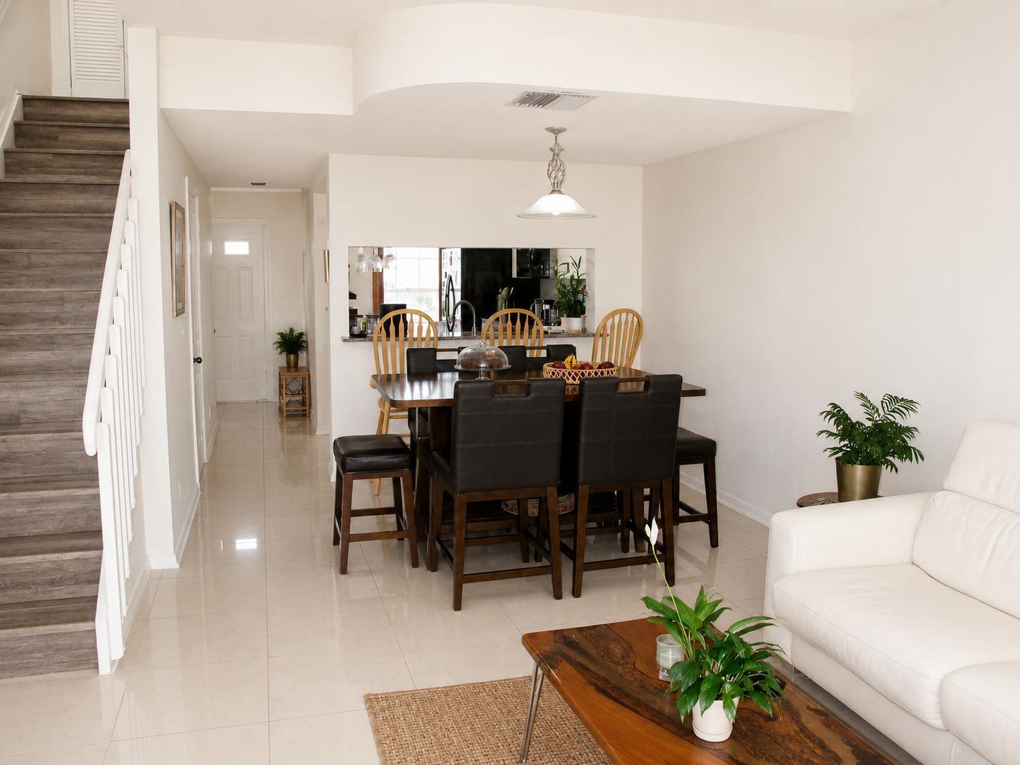 75 Whitehead #75, Weston FL 33326