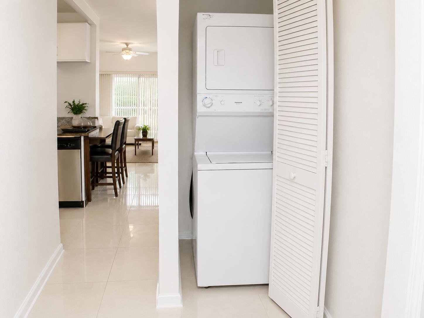 75 Whitehead #75, Weston FL 33326