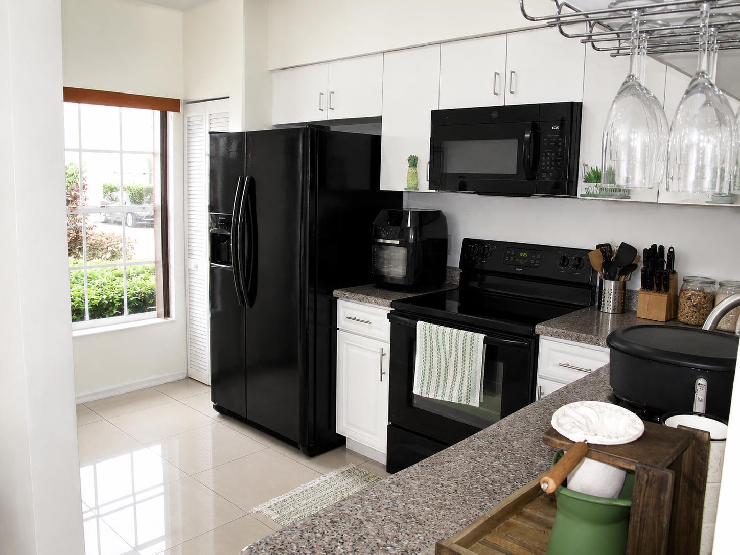 75 Whitehead #75, Weston FL 33326