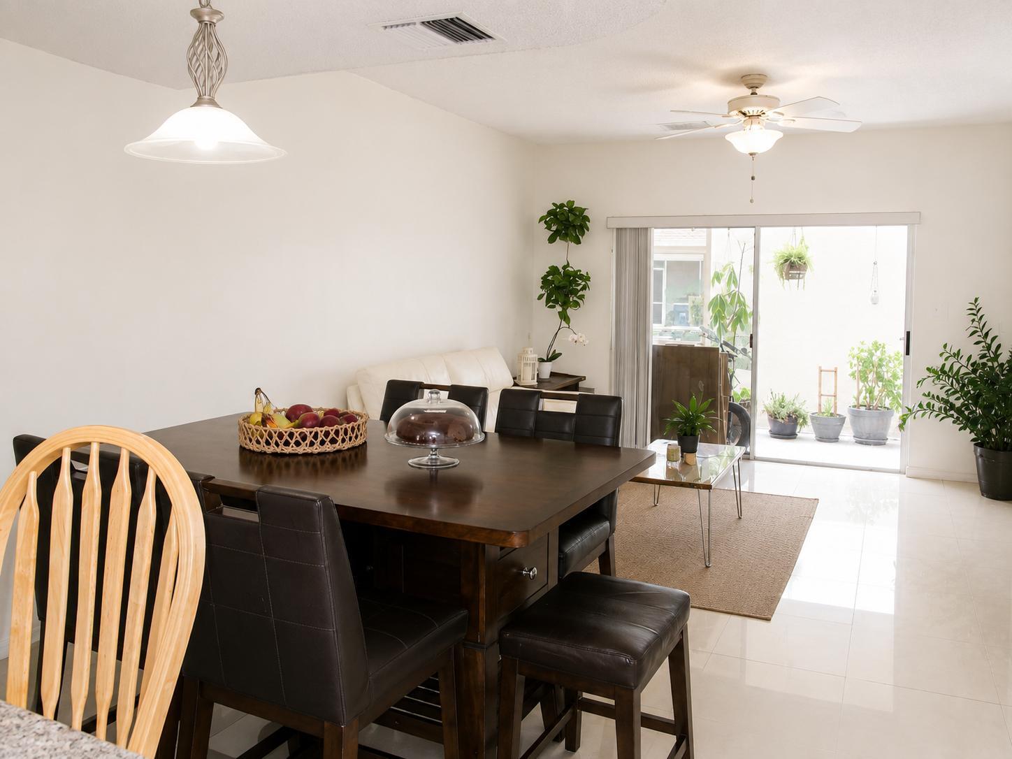 75 Whitehead #75, Weston FL 33326