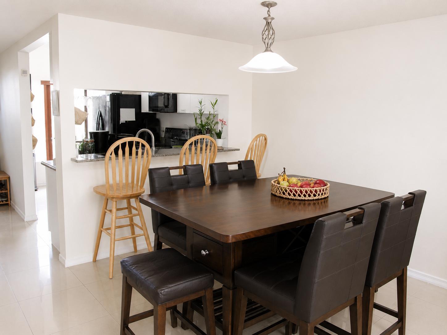 75 Whitehead #75, Weston FL 33326