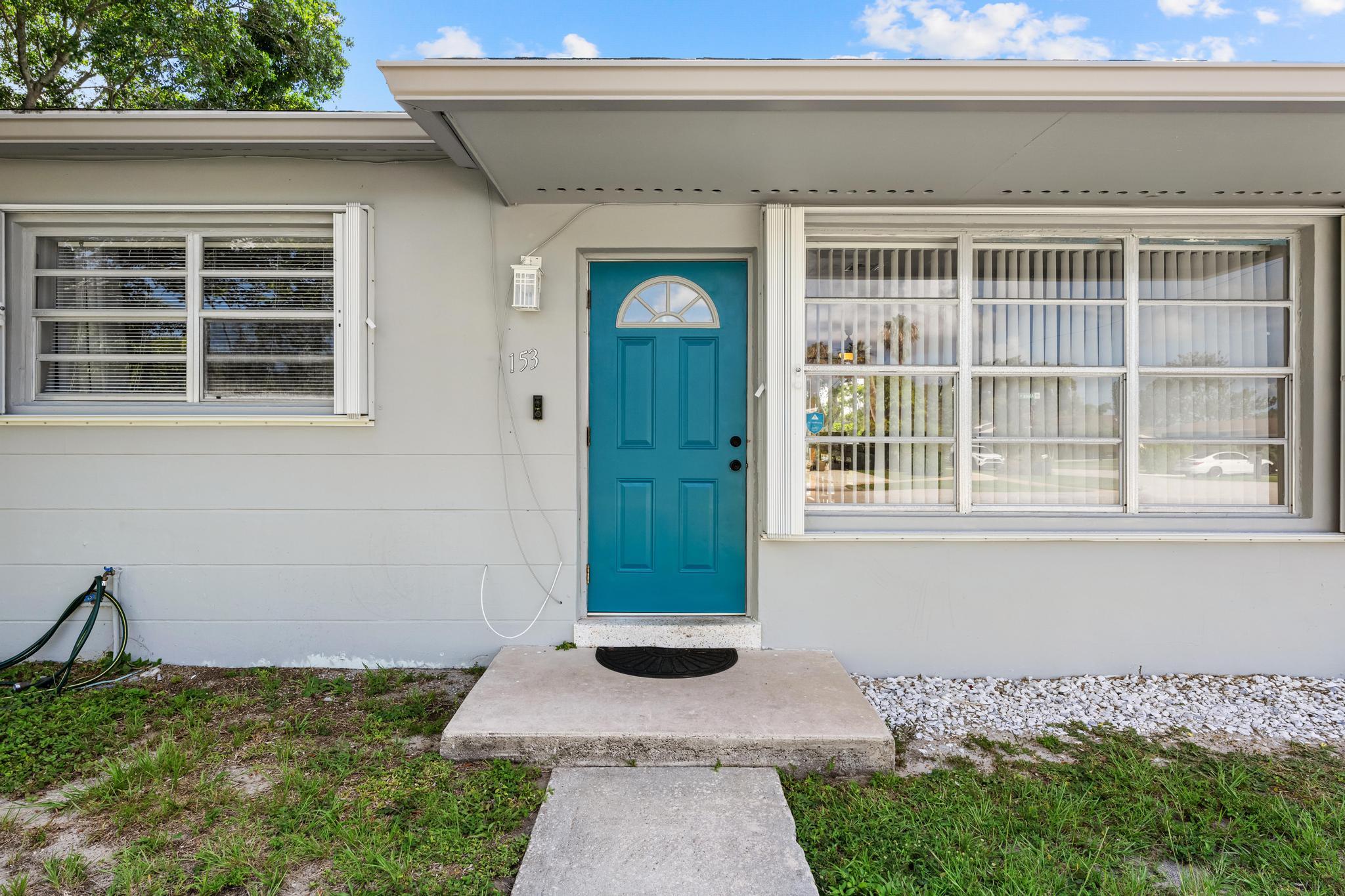 153 Abaco, Palm Springs FL 33461