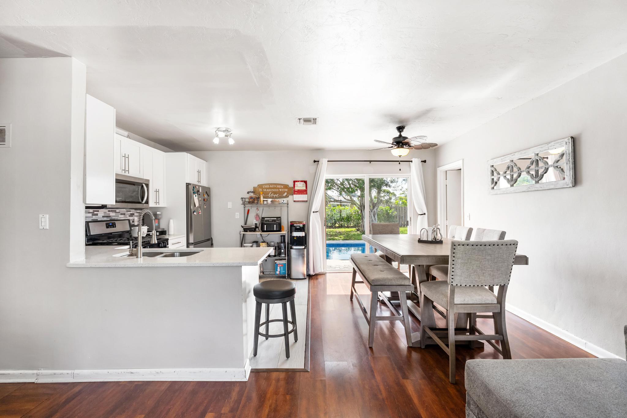153 Abaco, Palm Springs FL 33461