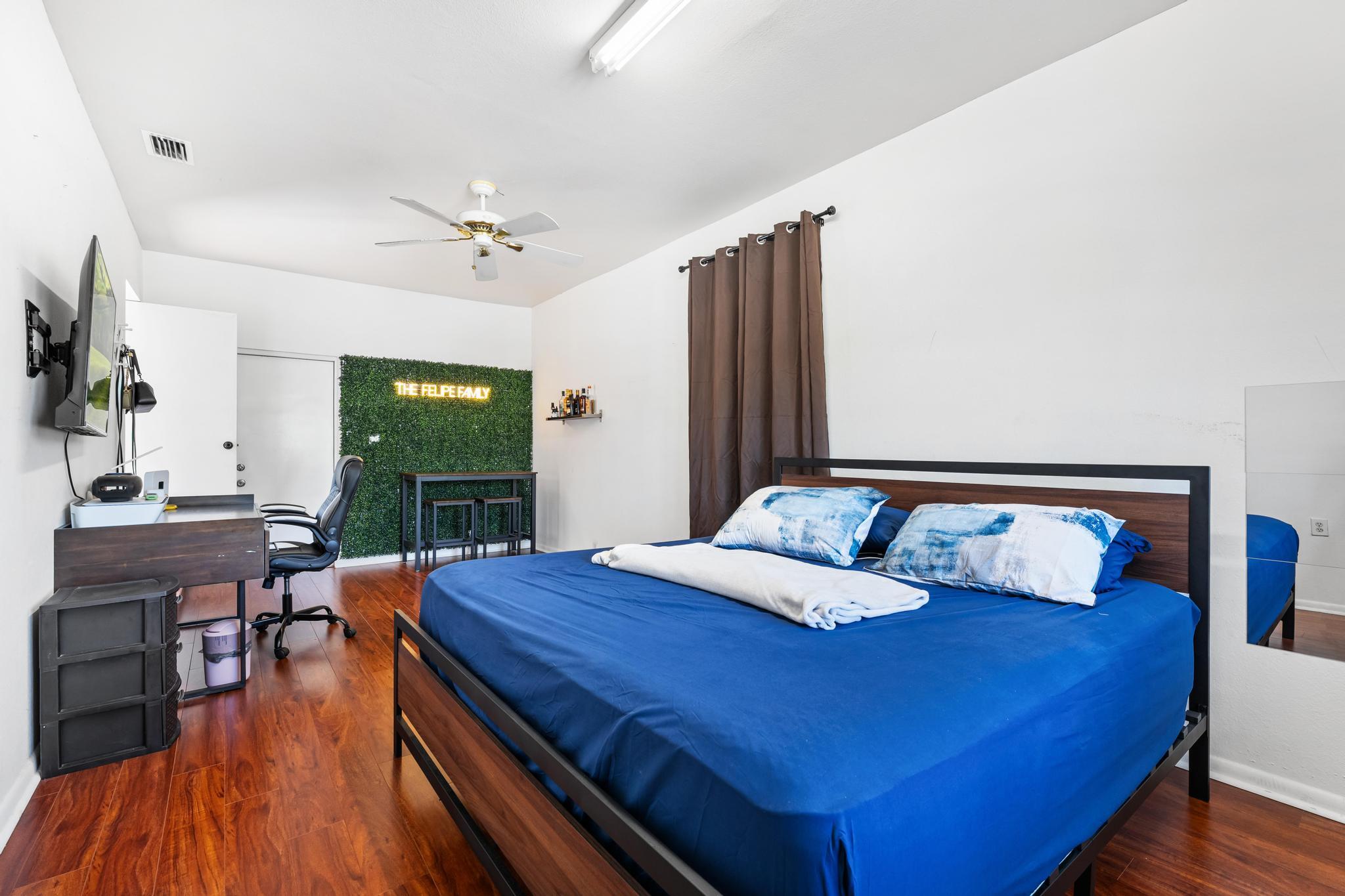153 Abaco, Palm Springs FL 33461