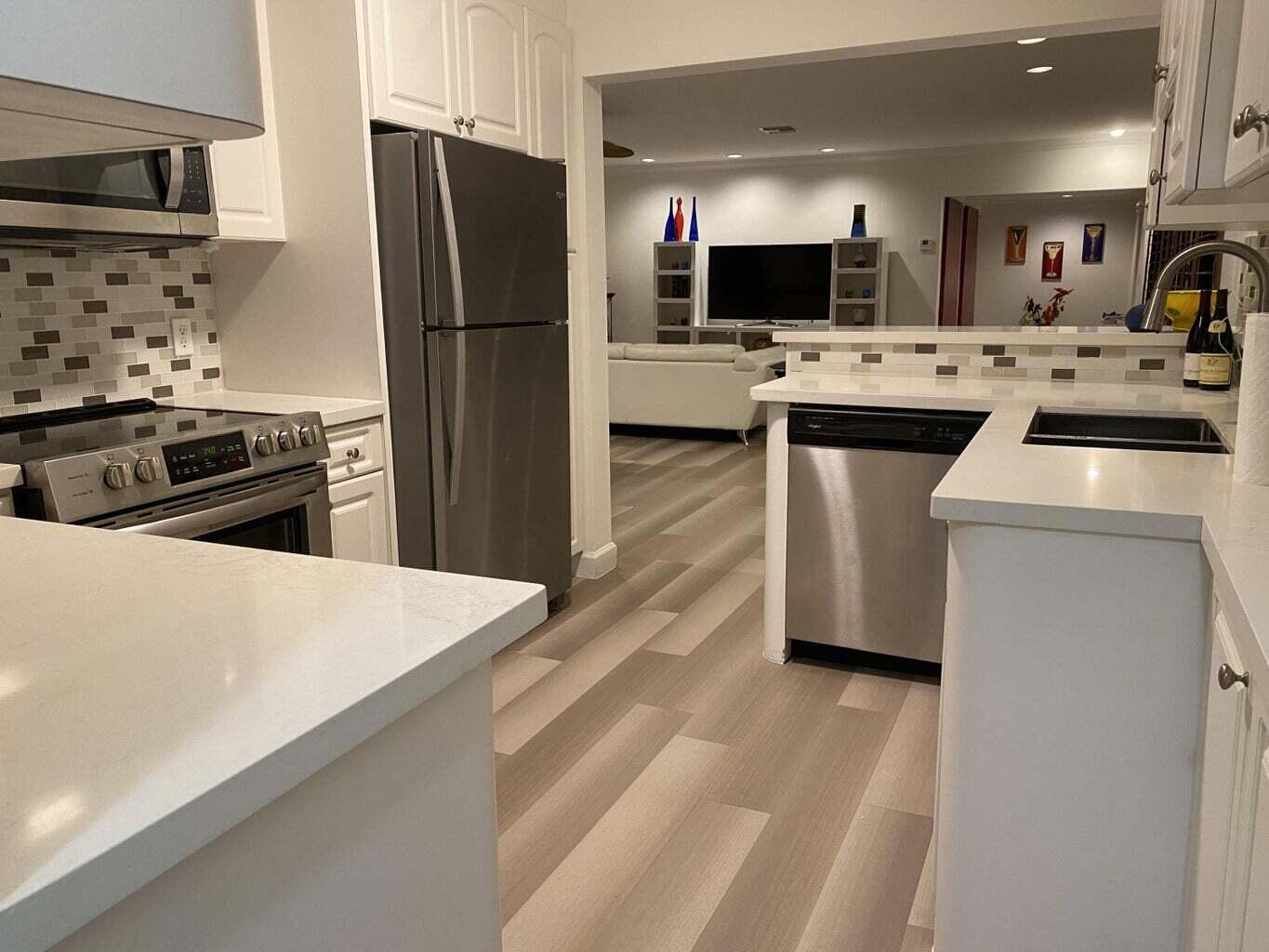 325 Sunset #A, Fort Lauderdale FL 33301