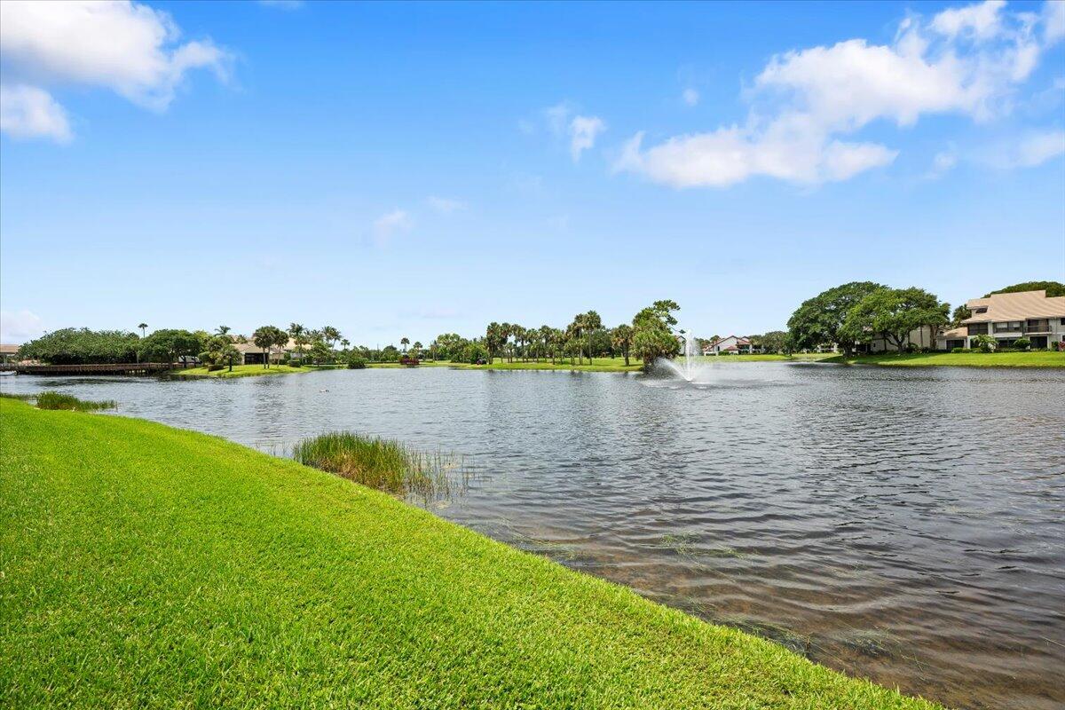 16913 Waterbend #165, Jupiter FL 33477
