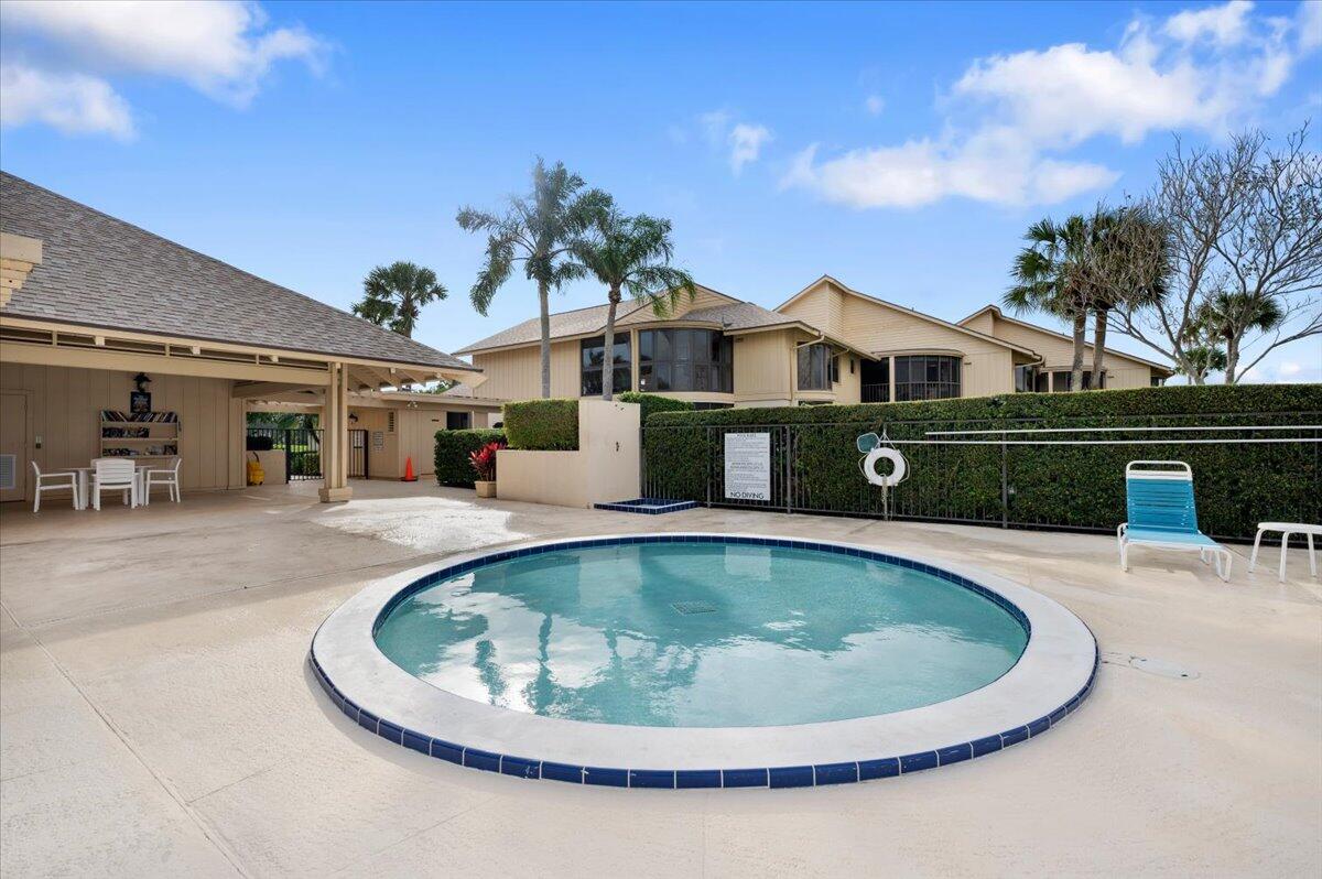 16913 Waterbend #165, Jupiter FL 33477
