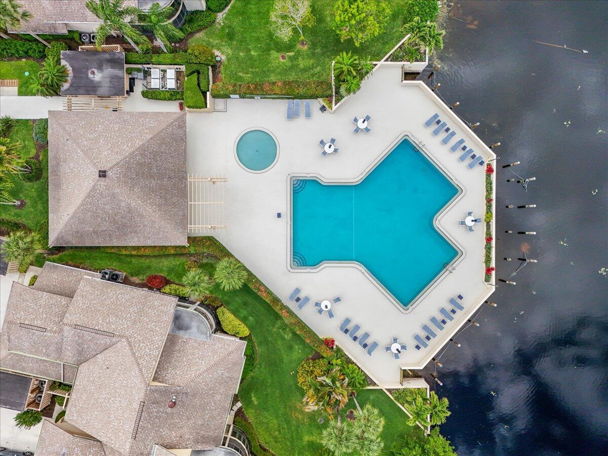 16913 Waterbend #165, Jupiter FL 33477
