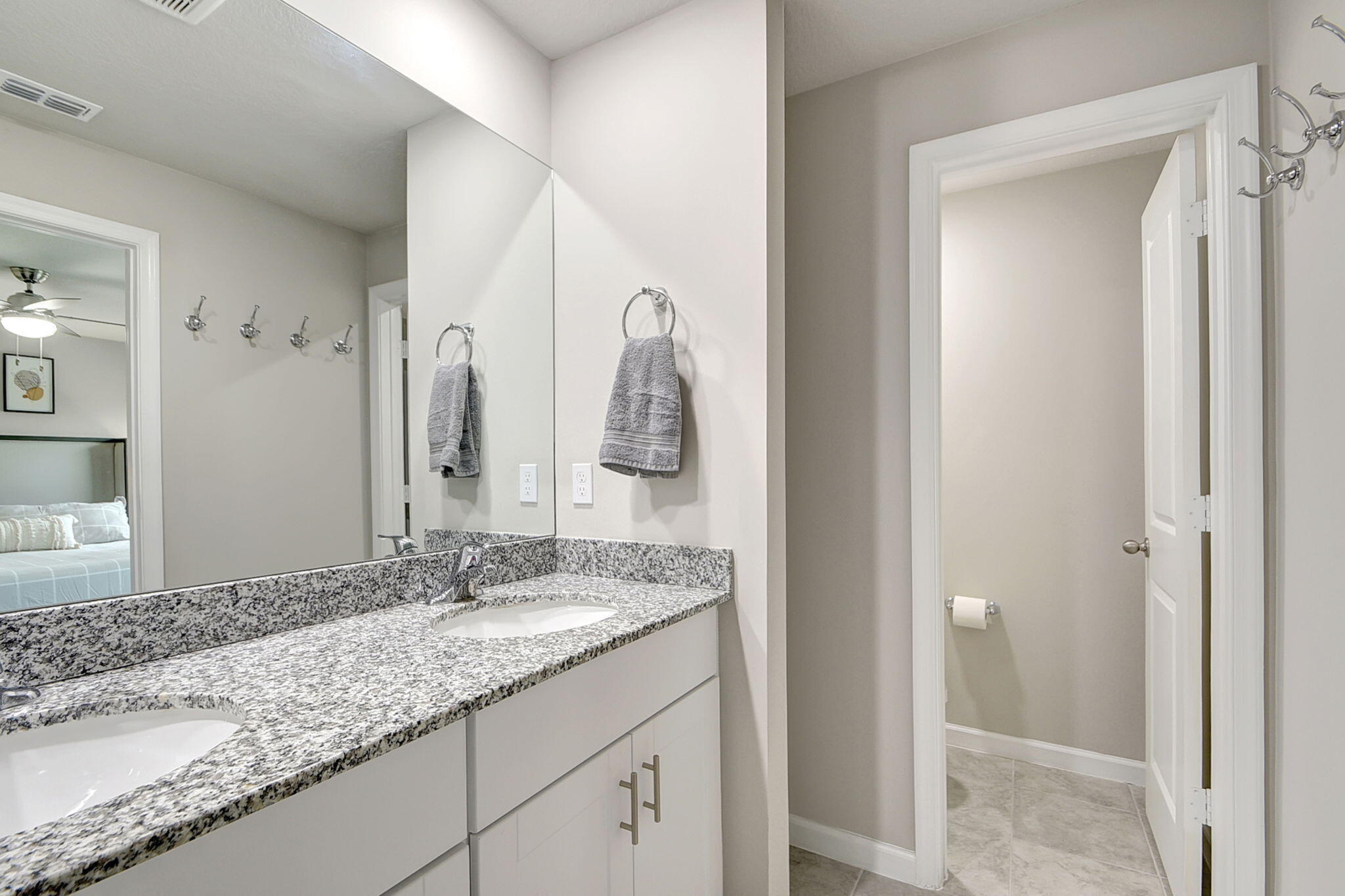 1620 Lindley, Mangonia Park FL 33407