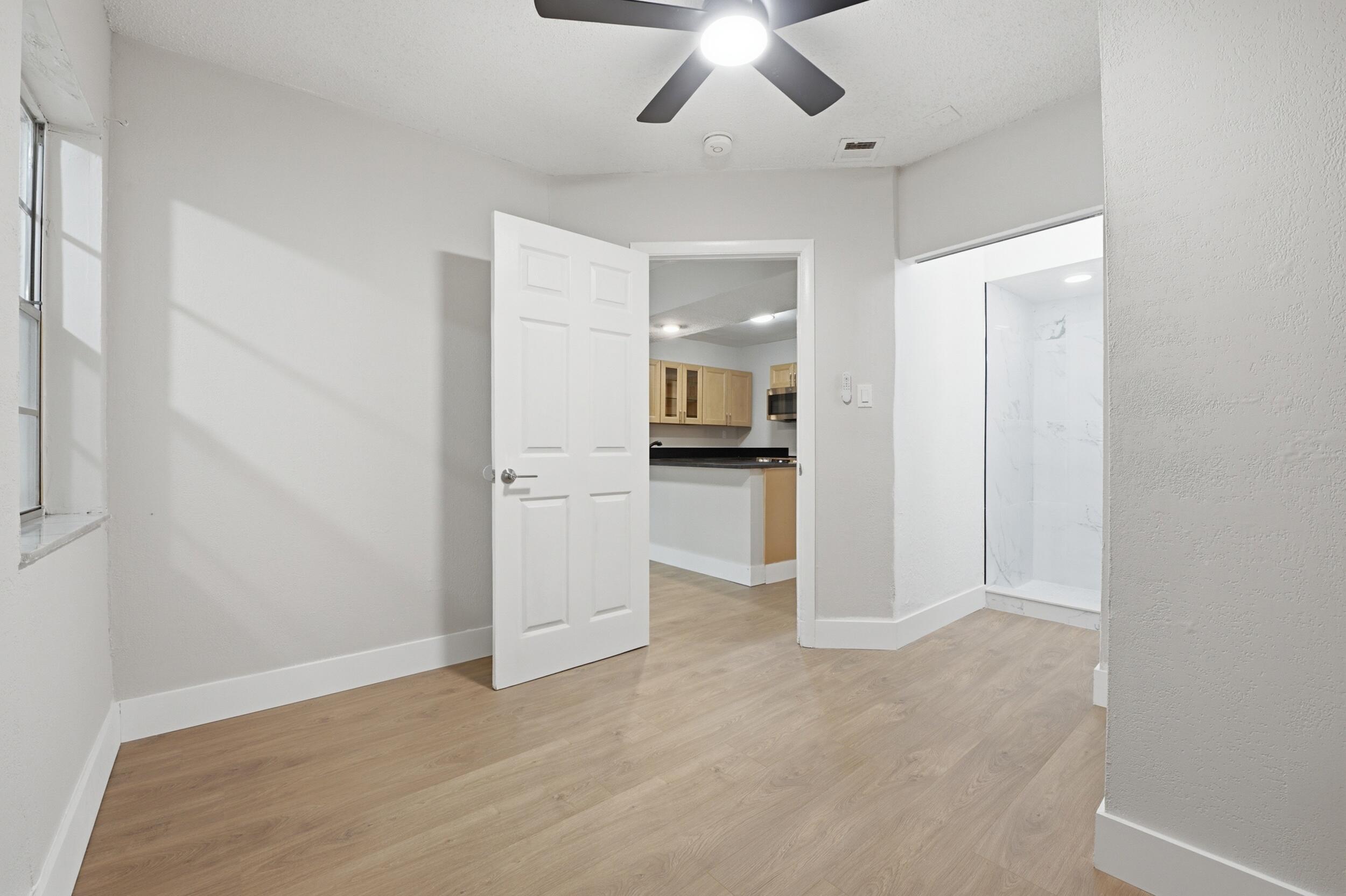 7318 NW 75th, Tamarac FL 33321