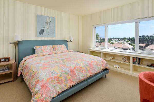 250 Bradley #609, Palm Beach FL 33480