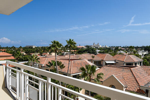 250 Bradley #609, Palm Beach FL 33480
