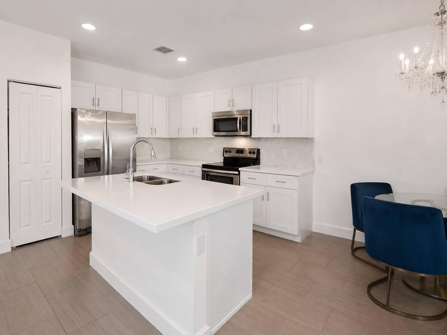 4822 NW 56th, Tamarac FL 33319