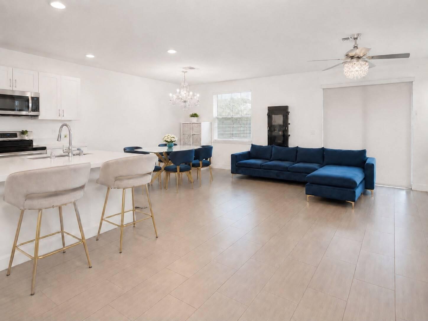 4822 NW 56th, Tamarac FL 33319