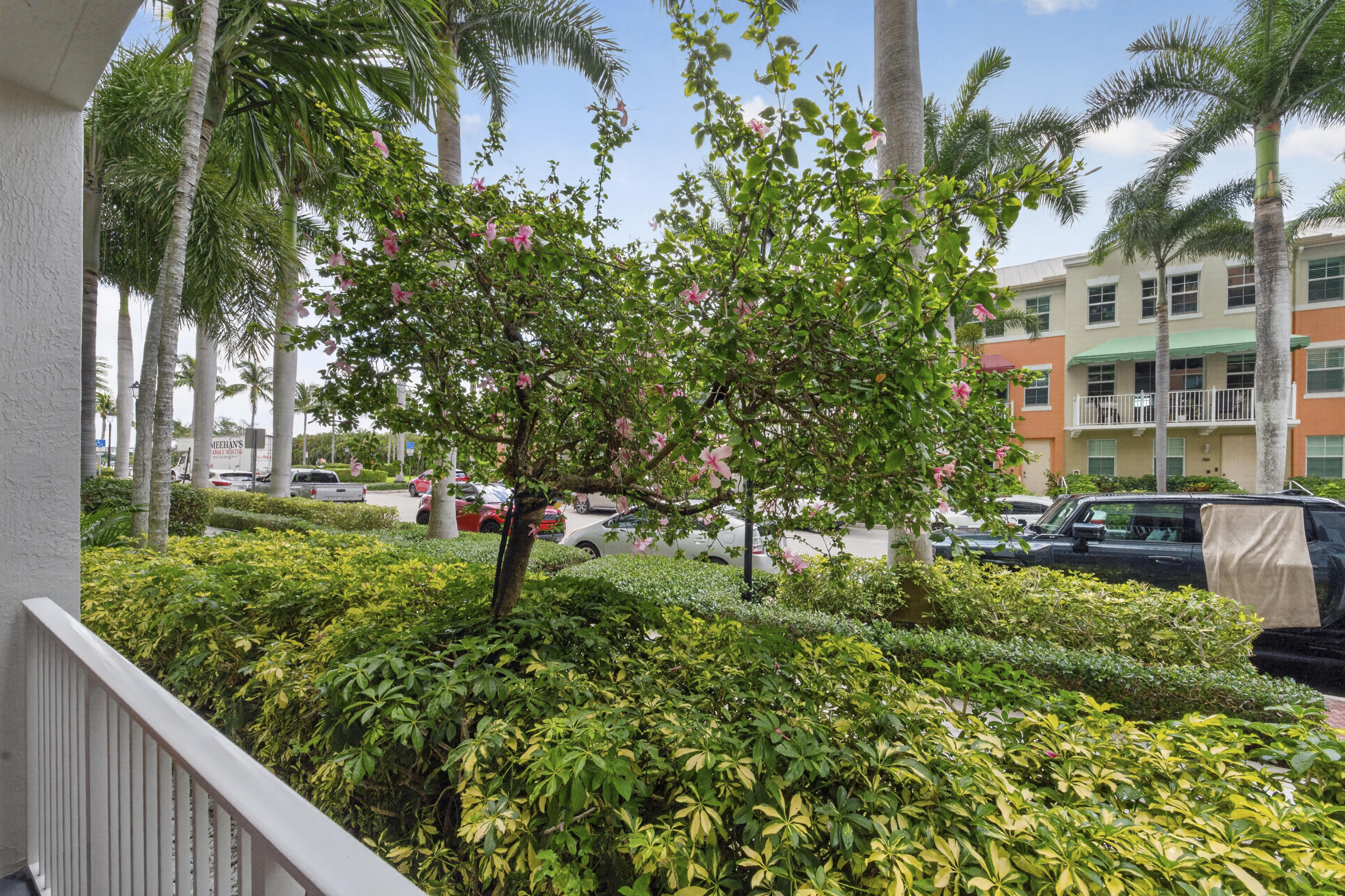 804 E Windward #111, Lantana FL 33462