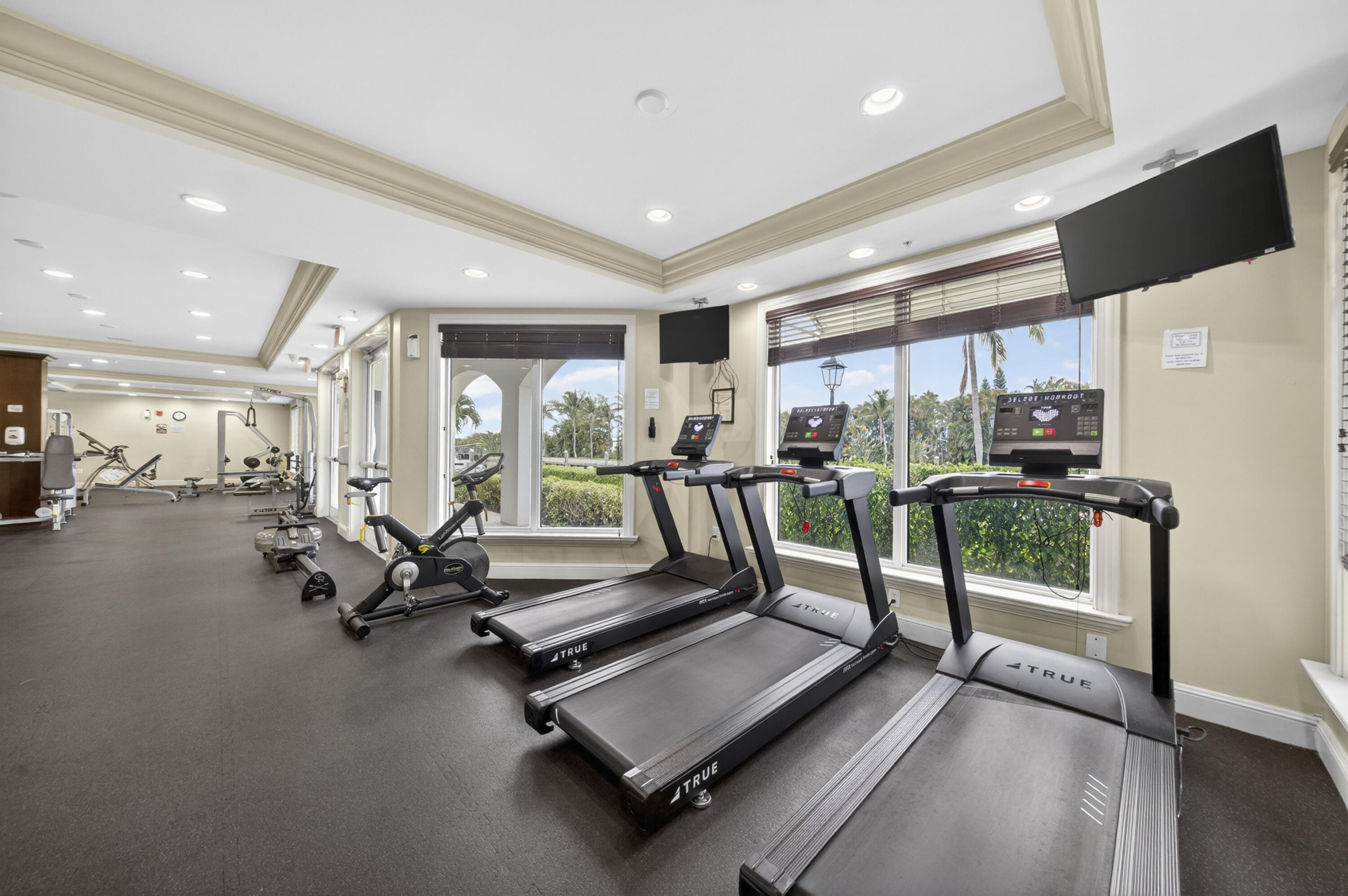 804 E Windward #111, Lantana FL 33462