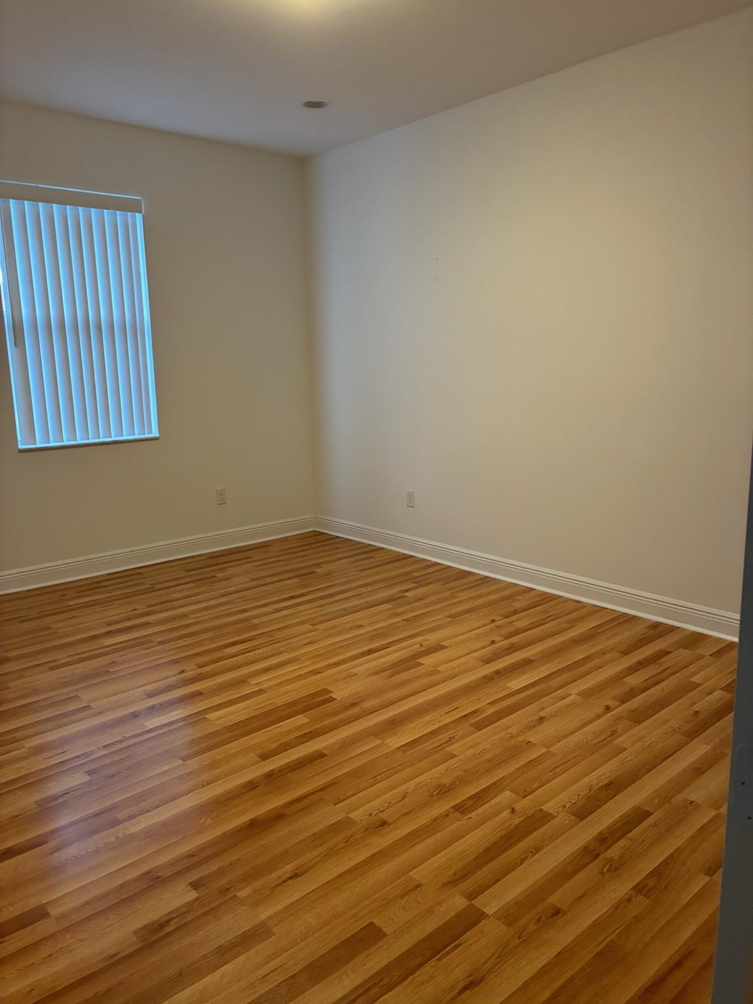 6989 Pines #Gg 39, Coconut Creek FL 33073
