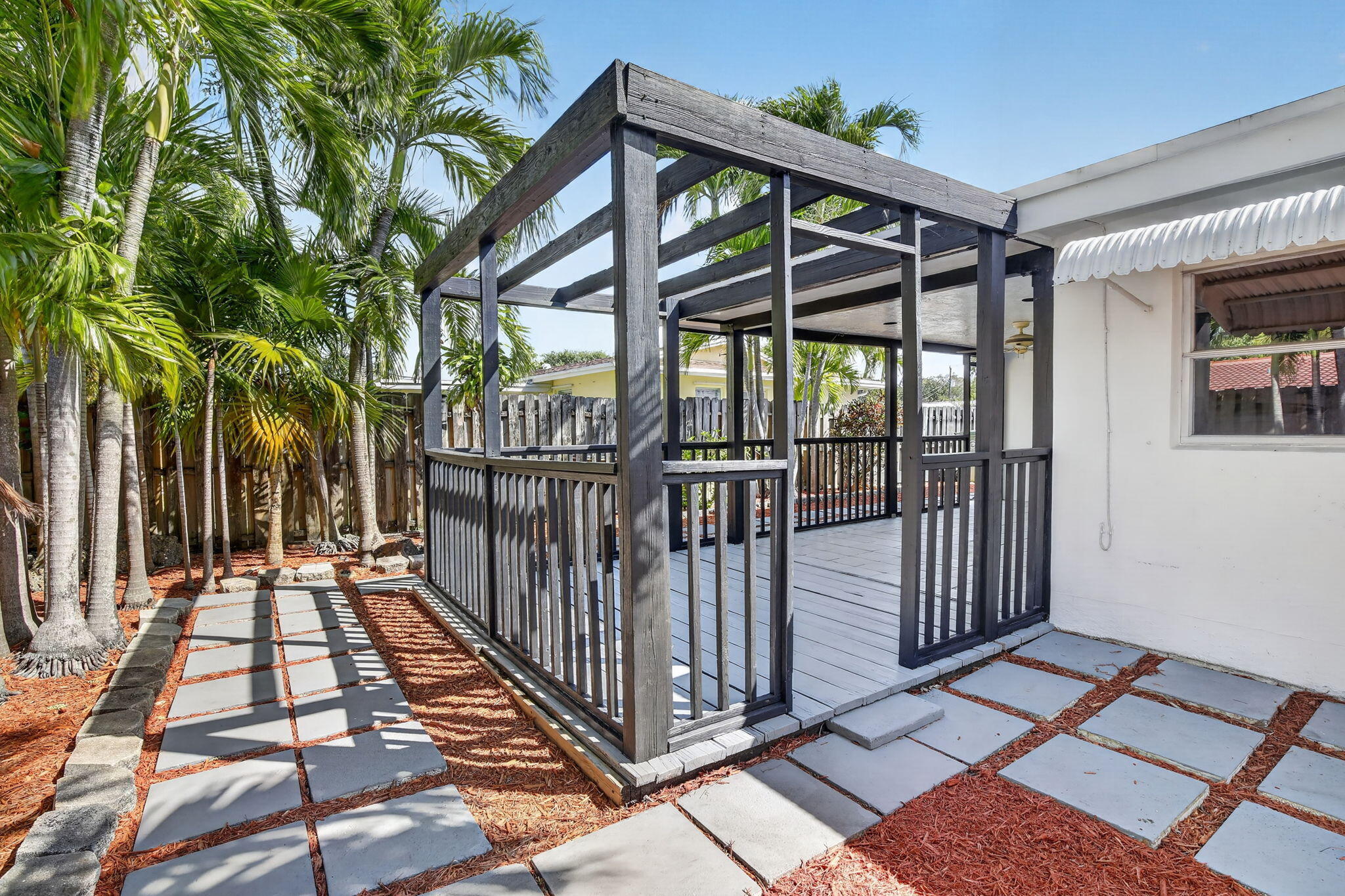 5731 NE 17th, Fort Lauderdale FL 33334