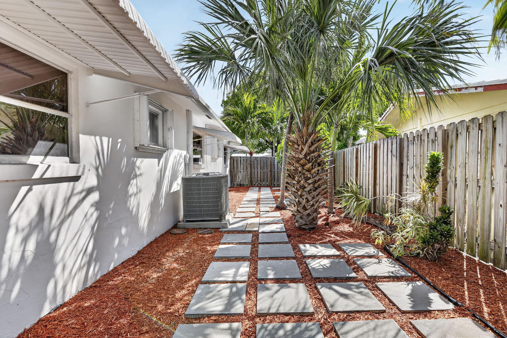5731 NE 17th, Fort Lauderdale FL 33334