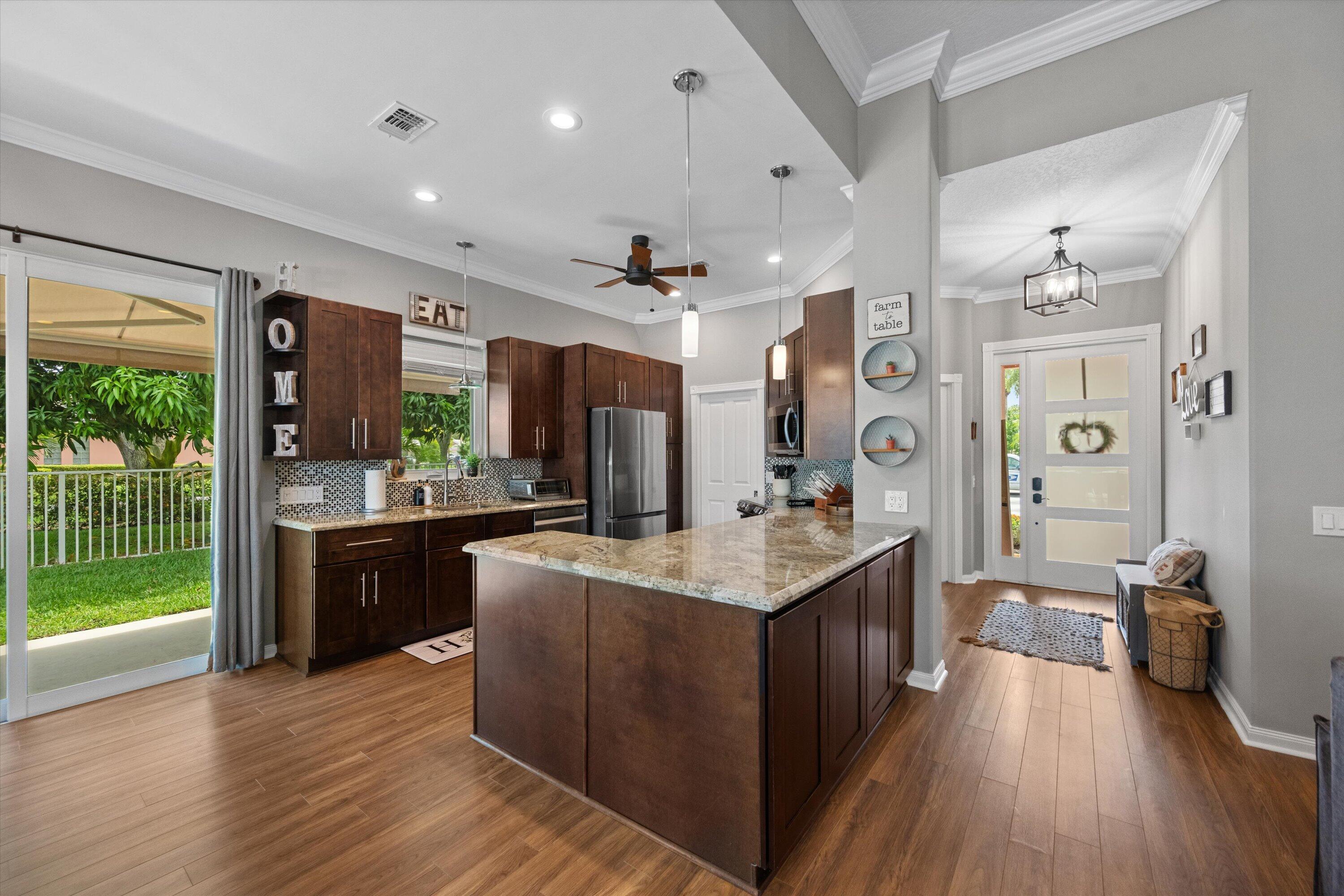 8488 Beaconhill, Palm Beach Gardens FL 33410